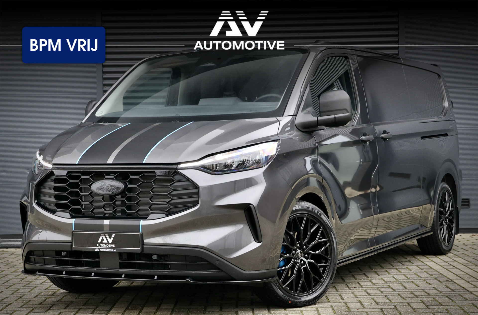 Ford Transit Custom 320 2.0 TDCI 170PK L2H1 AUT Raptor Edition | BPM VRIJ | ACC | Blind Spot | Camera | CarPlay | Lane Assist | L+R Schuifdeur | Navigatie | 3-Zitter | Verlengde fabrieksgarantie tot 09-2029