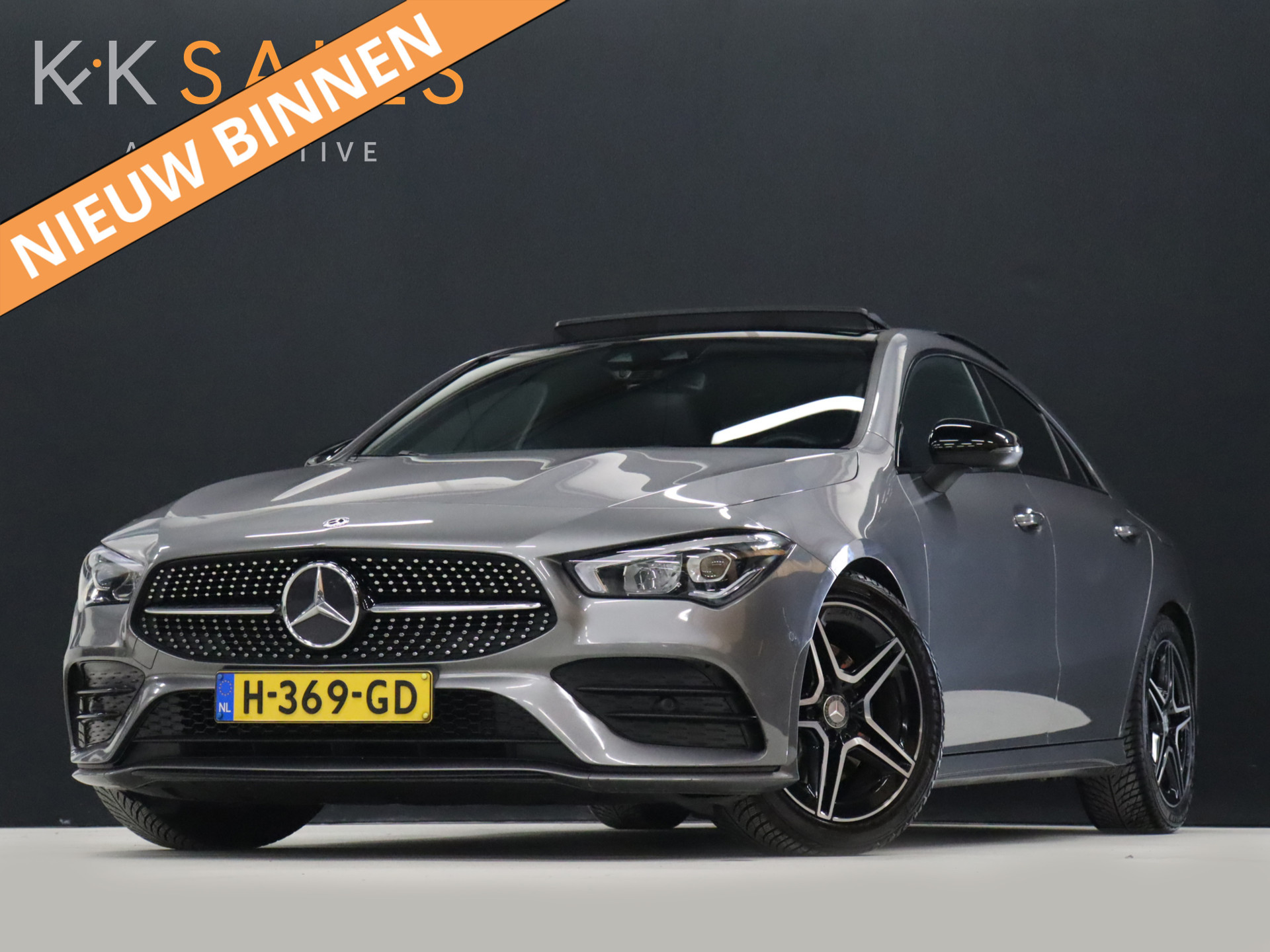 Mercedes-Benz CLA 200 Business Solution AMG [SCHUIFDAK, ALCANTARA, CAMERA, KEYLESS, STOELVERW., PREMIUM SOUND, NIEUWSTAAT]