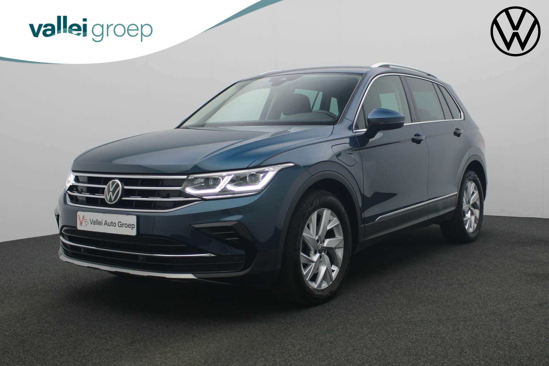 Volkswagen Tiguan 1.4 TSI 245PK DSG eHybrid Elegance | Stuur-/stoelverwarming | Camera | ACC | Keyless | Apple Carplay / Android Auto