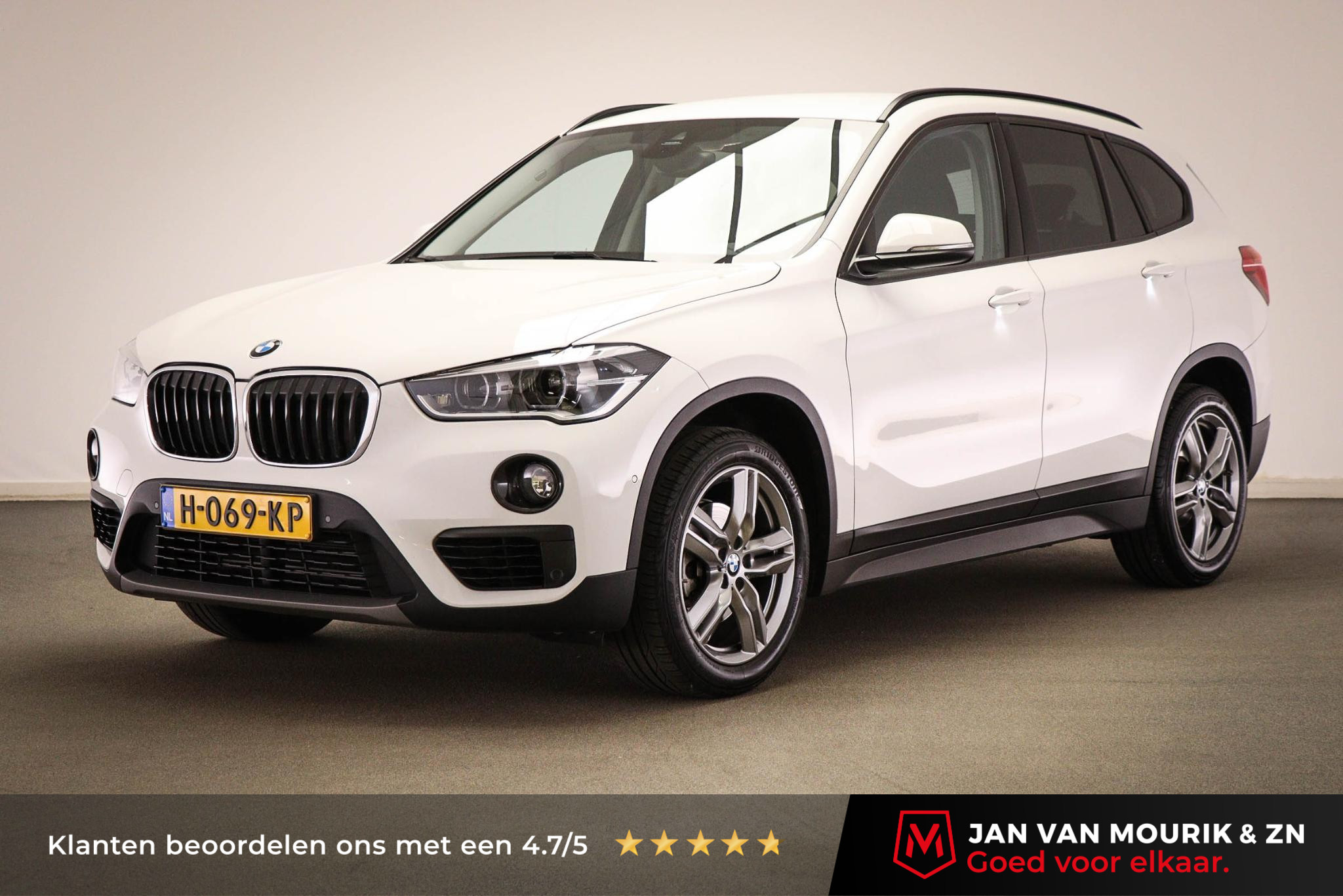 BMW X1 sDrive18i | PARKING PACK | LENDESTEUN | STOELOVERWARMING | TREKHAAK | 18"