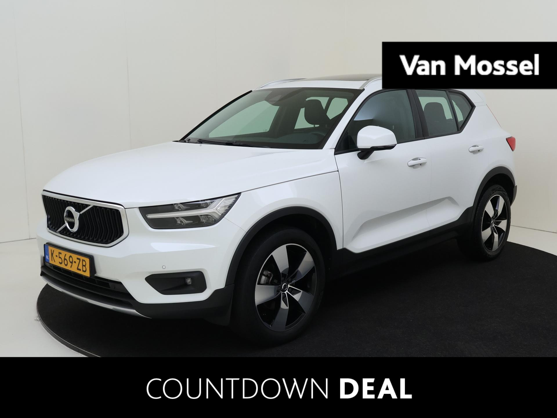 Volvo XC40 1.5 T2 130 PK Business Pro / 1ste Eigenaar / Navigatie / Camera / Leder / Panorama-dak / Parkeersensoren V+A