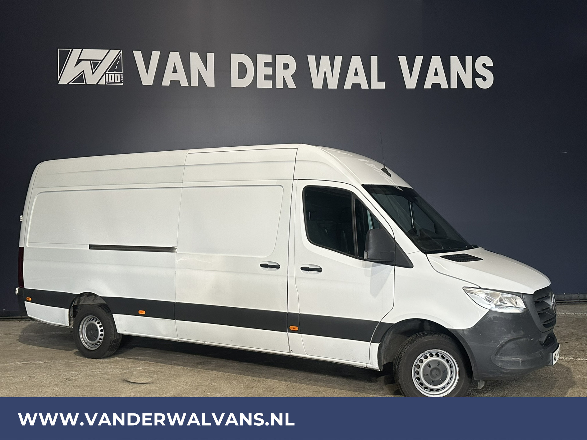 Mercedes-Benz Sprinter 317 CDI 170pk L3H2 Euro6 Airco | Camera | Apple Carplay | Android Auto, MBUX