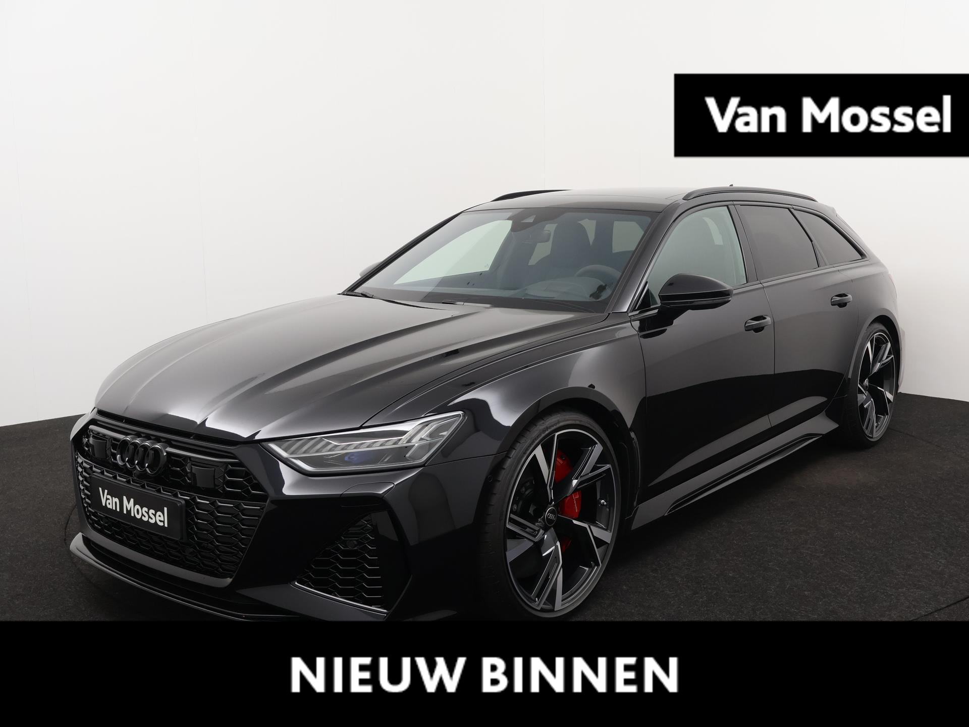 Audi RS6 Avant TFSI quattro 600 PK | Head-up display | Bang & Olufsen Soundsystem | 22 inch lm velgen | RS Dynamic Pakket Plus | RS Design pakket Rood |Optiekpakket Zwart Plus | Panorama dak | RS Sportuitlaat | Keramische remschijven Rood | RS Sportonderstel Plus | Servosluiting deuren |