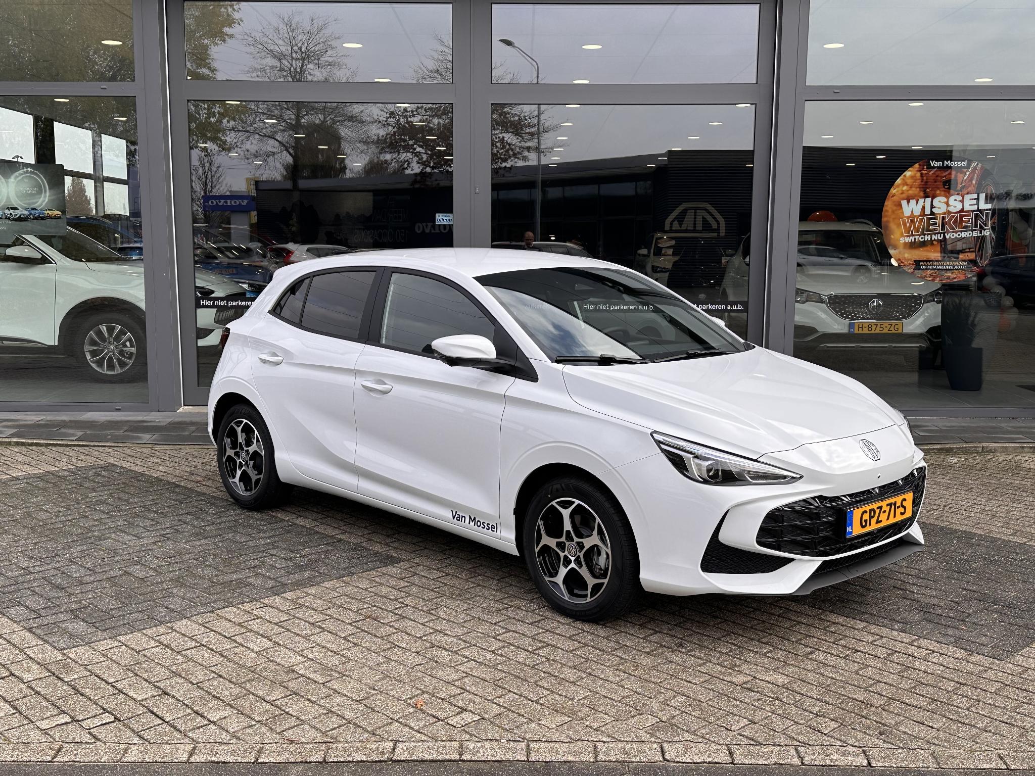 MG 3 1.5 Hybrid Luxury | Leder | Stoelverwarming | Stuurverwarming | Carplay | 360 Camera | Demo-voordeel!