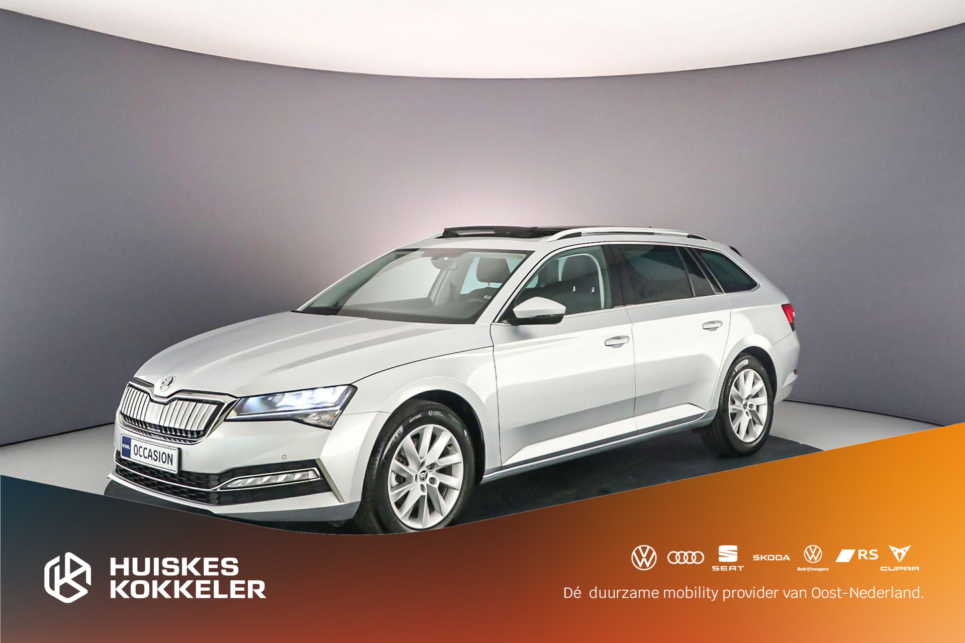 Škoda Superb Combi Business Edition Plus 1.4 TSI PHEV 218pk DSG Automaat Panoramadak, Elektrische achterklep, Achteruitrijcamera, Cruise control, Navigatie, Parkeersensoren, LED koplampen