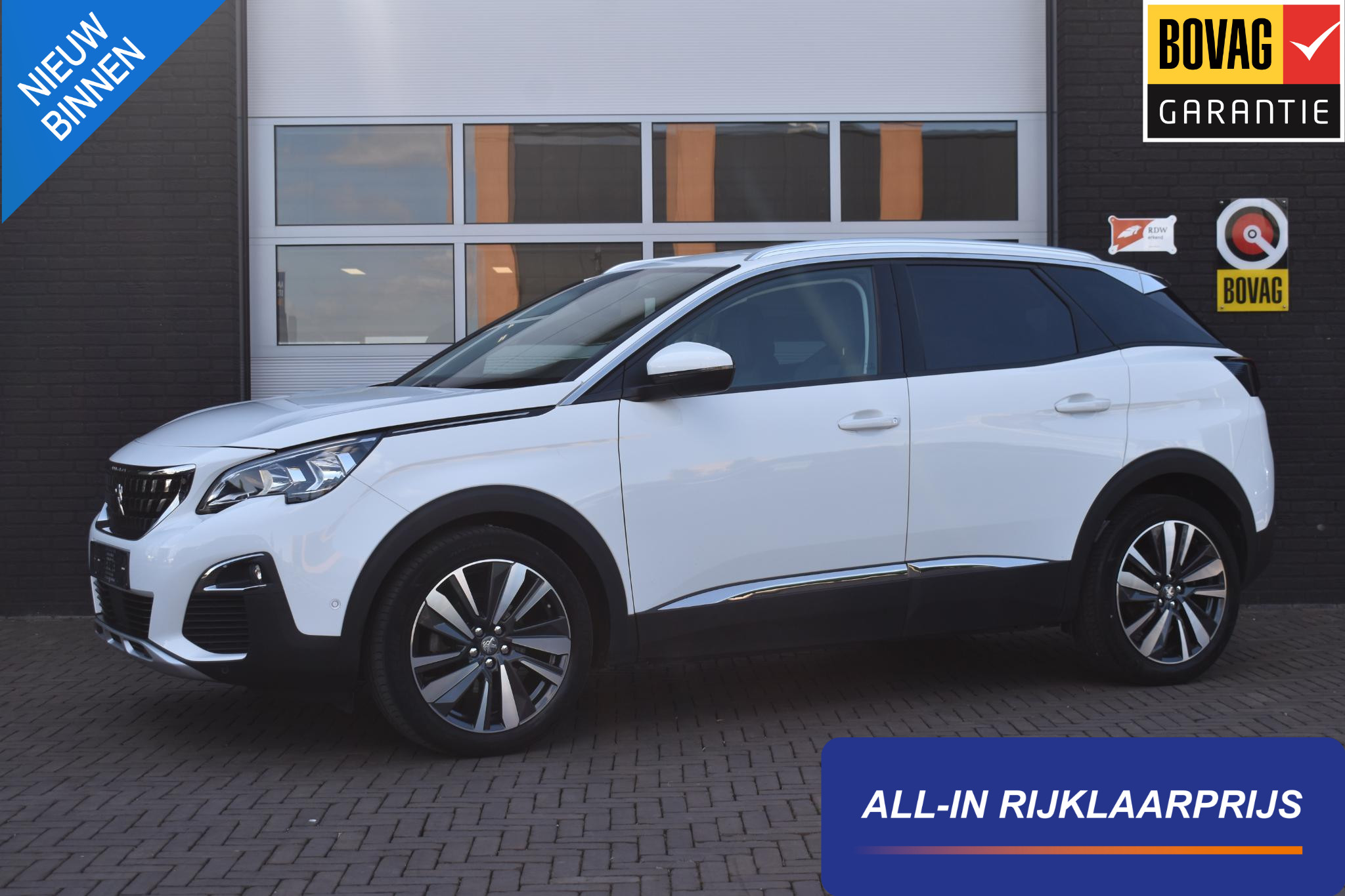 Peugeot 3008 1.2 PureTech 130PK Allure | Carplay | Camera | 20 inch. | Incl. garantie