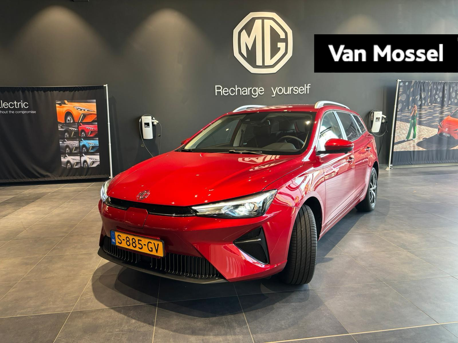 MG 5 Standard Range Luxury 50 kWh | 1e-Eigenaar | Leder | Navi | 360 Camera | Apple CarPlay | Adaptive Cruise Control | Led Koplampen |