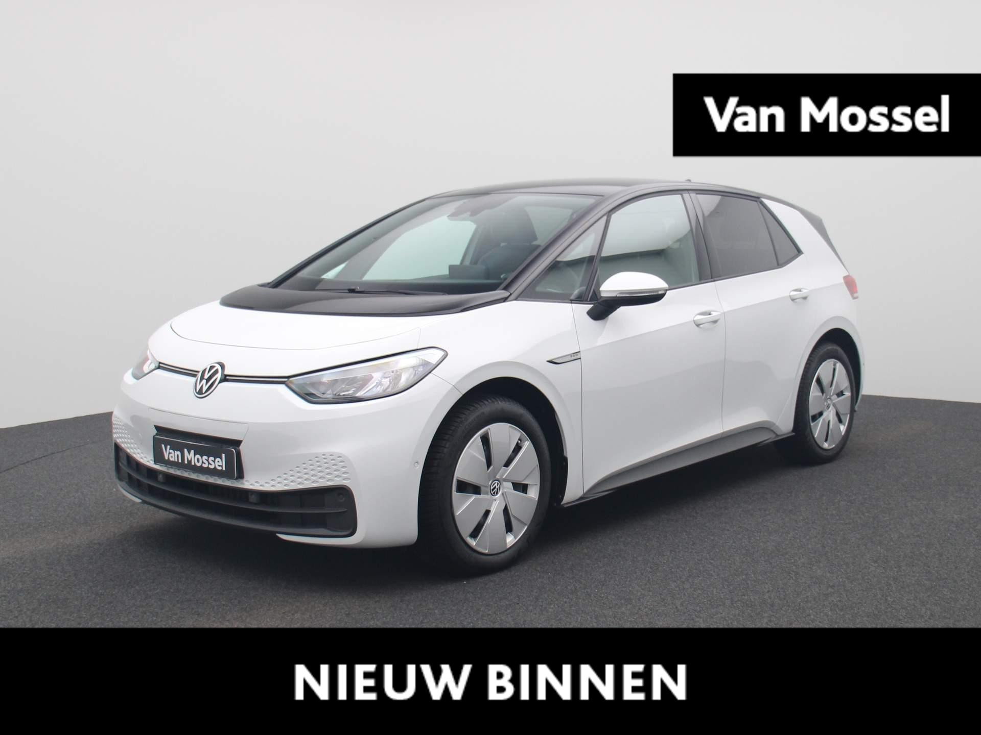 Volkswagen ID.3 Pro Edition Advantage 58 kWh 204 PK | Apple Carplay | Achteruitrijcamera | Navigatie | Stoelverwarming | Stuurwielverwarming | Parkeersensoren | Adaptive Cruise Control | Keyless |