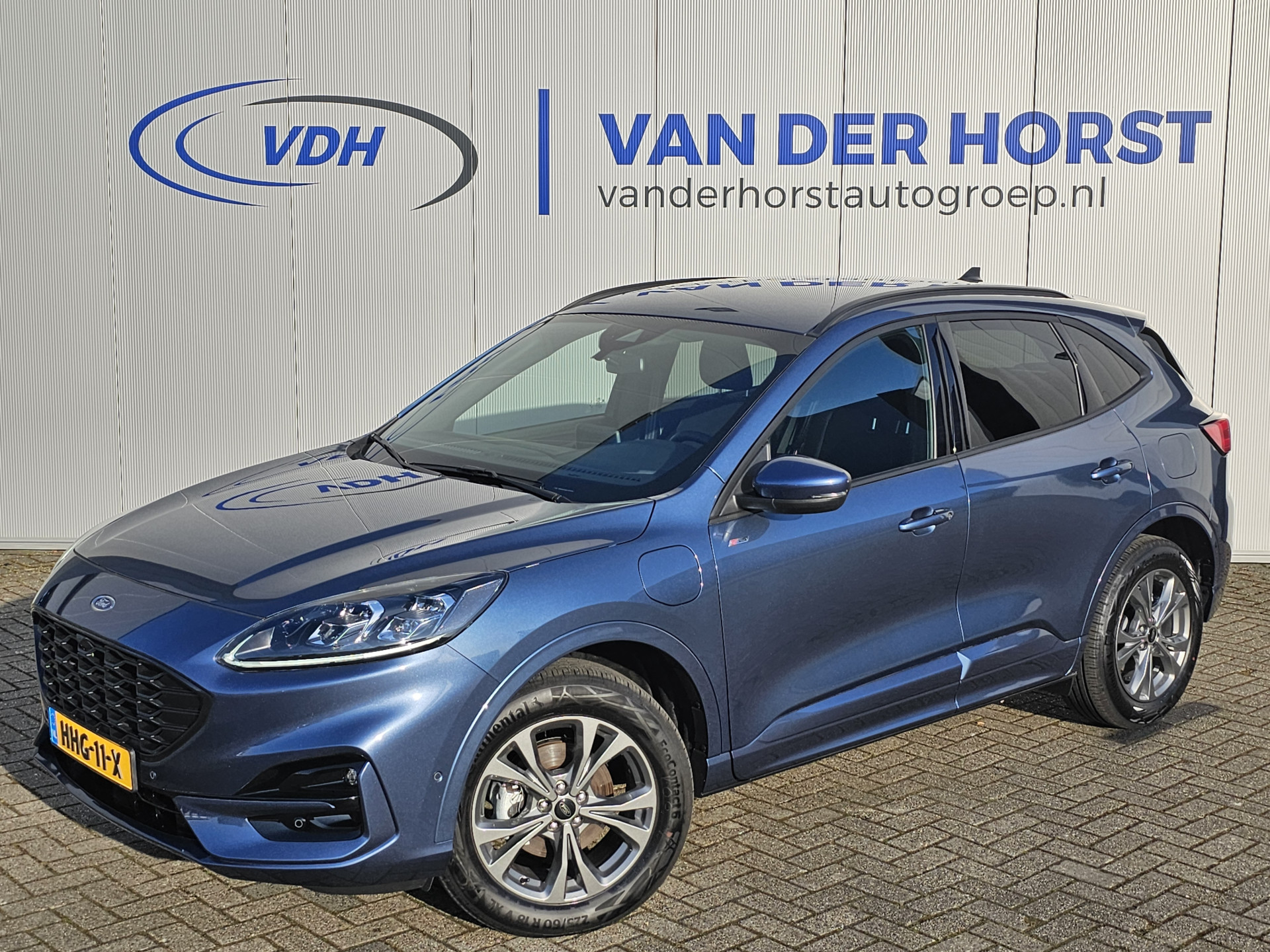 Ford Kuga 2.5-225pk PHEV ST-Line X Plug-in Hybrid Garantie t/m 04-02-2028 ! Slechts 5.500km ! Lane- en side, assist, Stoel-, stuur- en voorraamverw., Cruise Control, Climate Control, Achteruitrijcamera v+a, B&O soundsyst., LM wielen, Metallic lak, Elektr. achterklep etc.