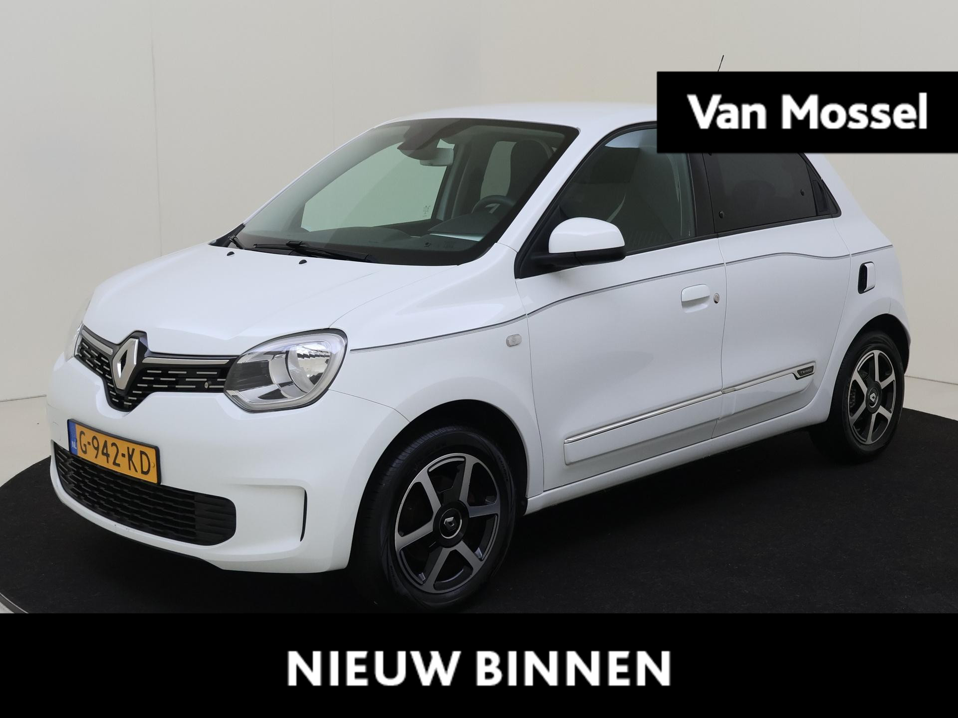 Renault Twingo 1.0 SCe 70 PK Intens Navigatie / Climate Control / Multimedia Scherm / Apple Carplay & Android Auto / Parkeersensoren Achter