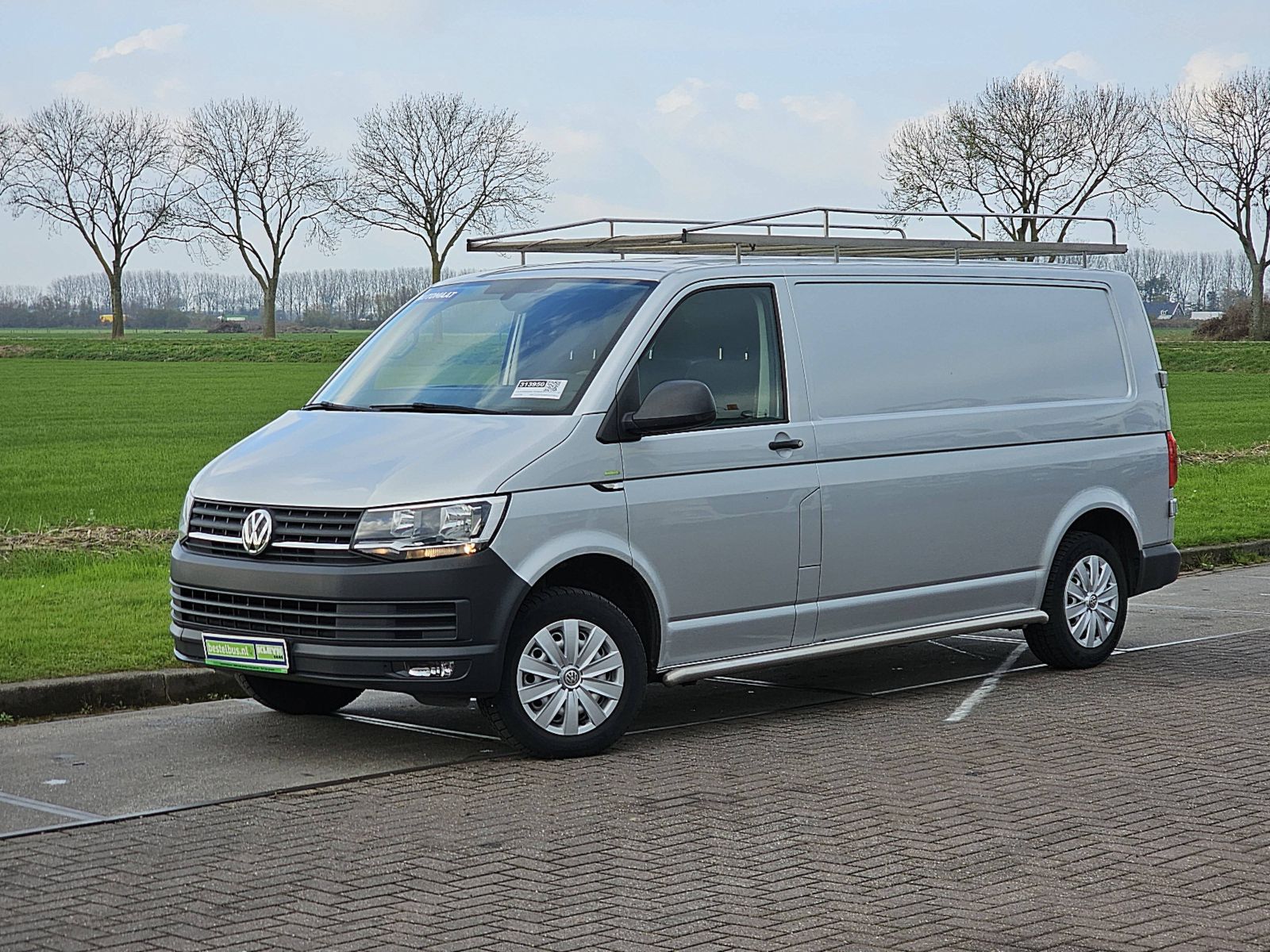 Volkswagen Transporter 2.0 TDI L2H1 Airco Deuren 102Pk Euro6 NAP!