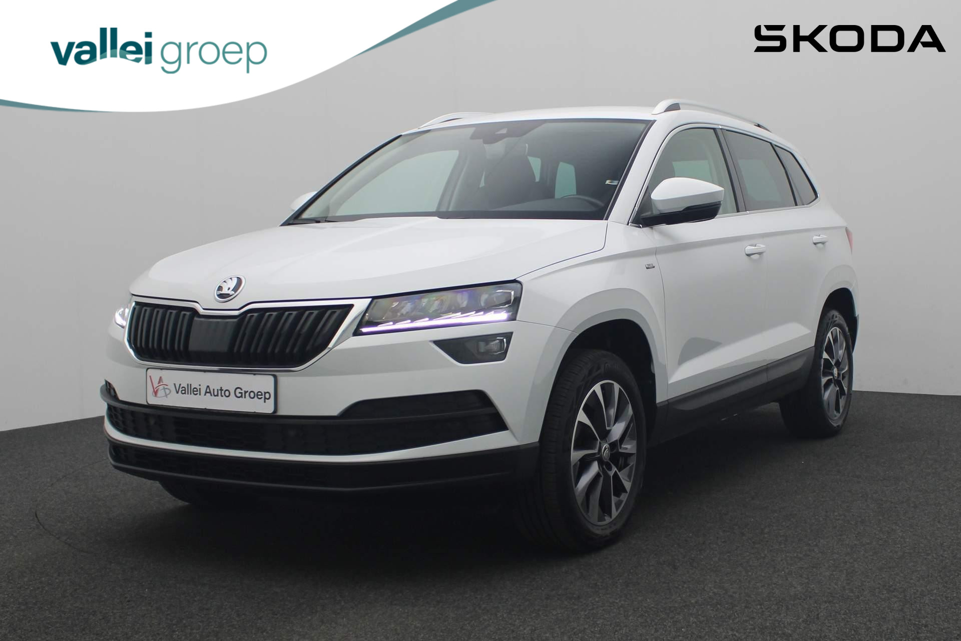 Škoda Karoq 1.0 TSI 115PK Ambition | Camera | LED | Keyless | 17 inch | Navi