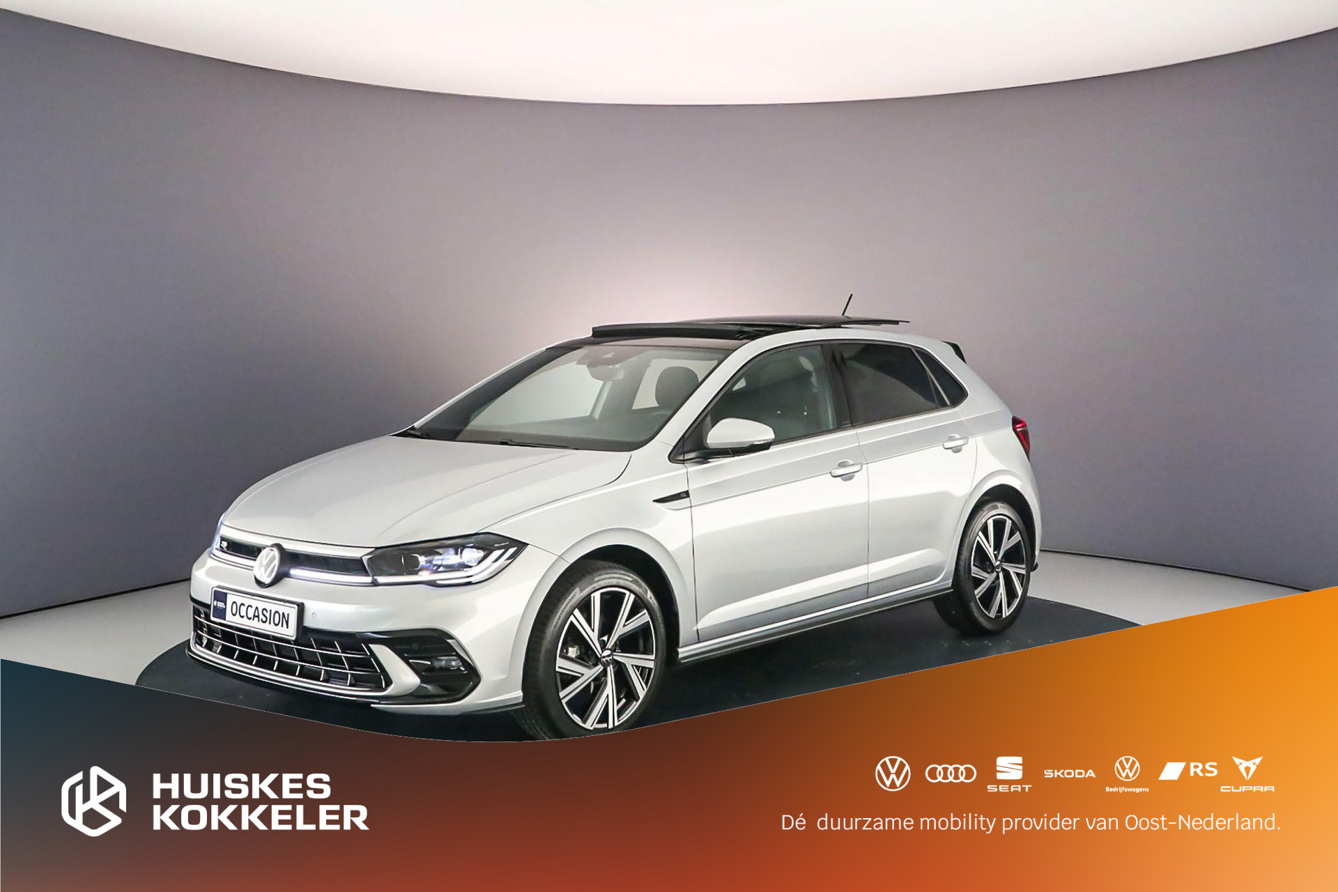 Volkswagen Polo R-Line 1.0 TSI 95pk DSG Automaat Panoramadak, Adaptive cruise control, Achteruitrijcamera, LED matrix koplampen, Stoelverwarming, Parkeersensoren, Airco, App connect