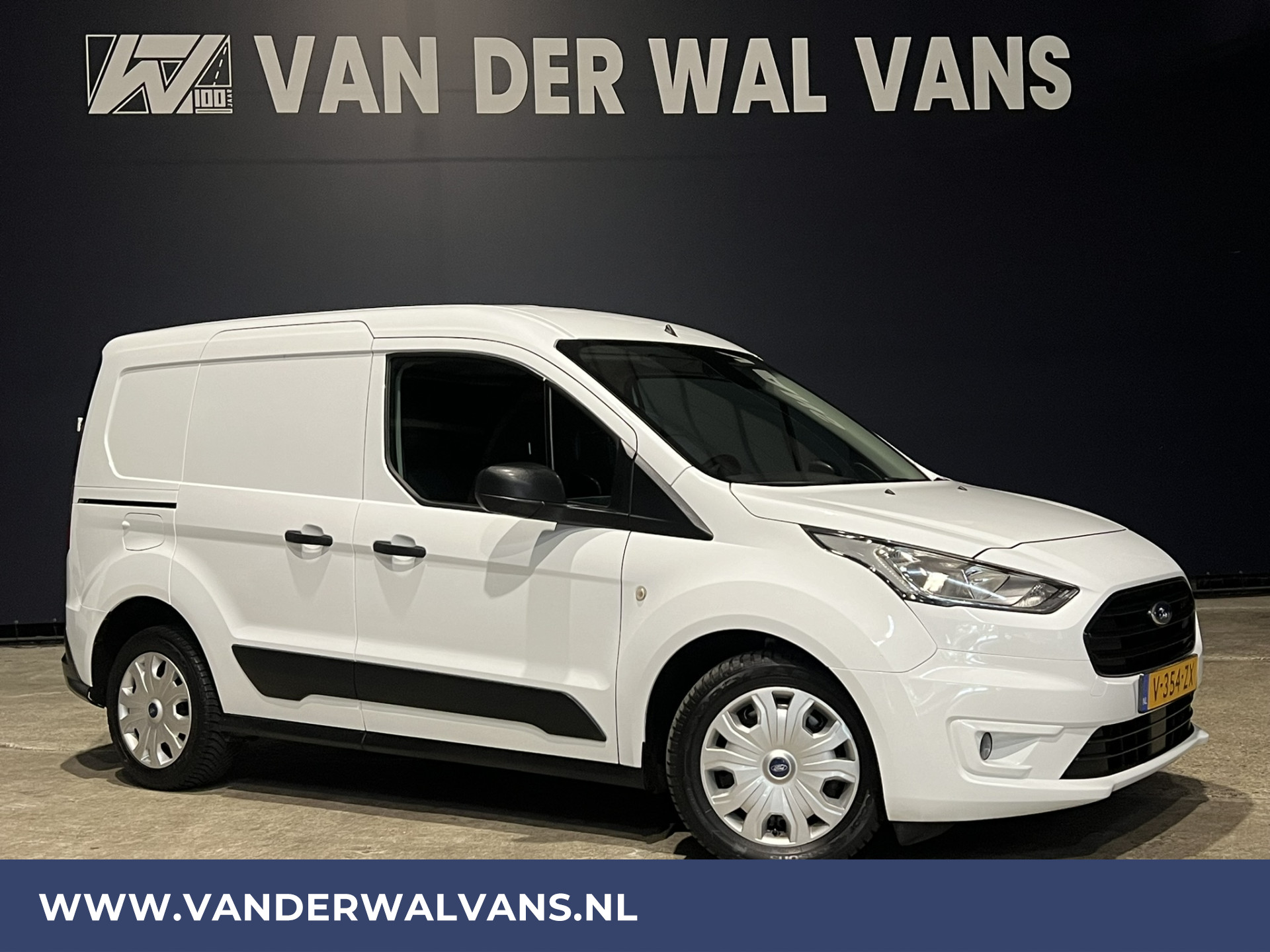 Ford Transit Connect 1.5 EcoBlue L1H1 Euro6 Airco | 3-Zits | Camera | Navigatie | Android auto | Verwarmde voorruit, Parkeersensoren, Zijdeur, Cruisecontrol, bijrijdersbank