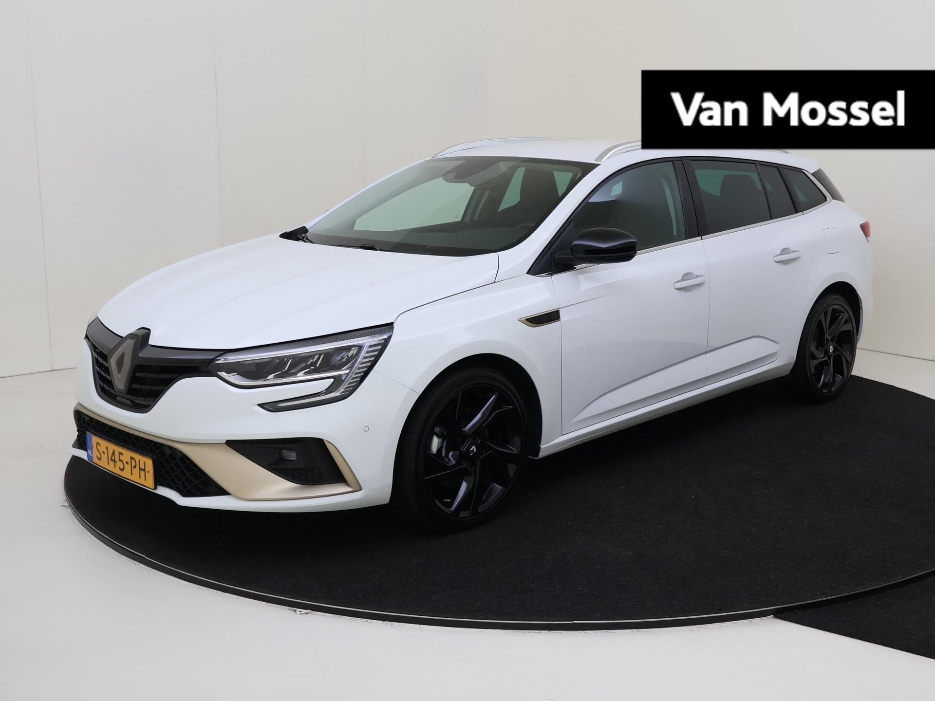 Renault Megane E-Tech Estate 1.6 Plug-In Hybrid 160 E-Tech Engineered