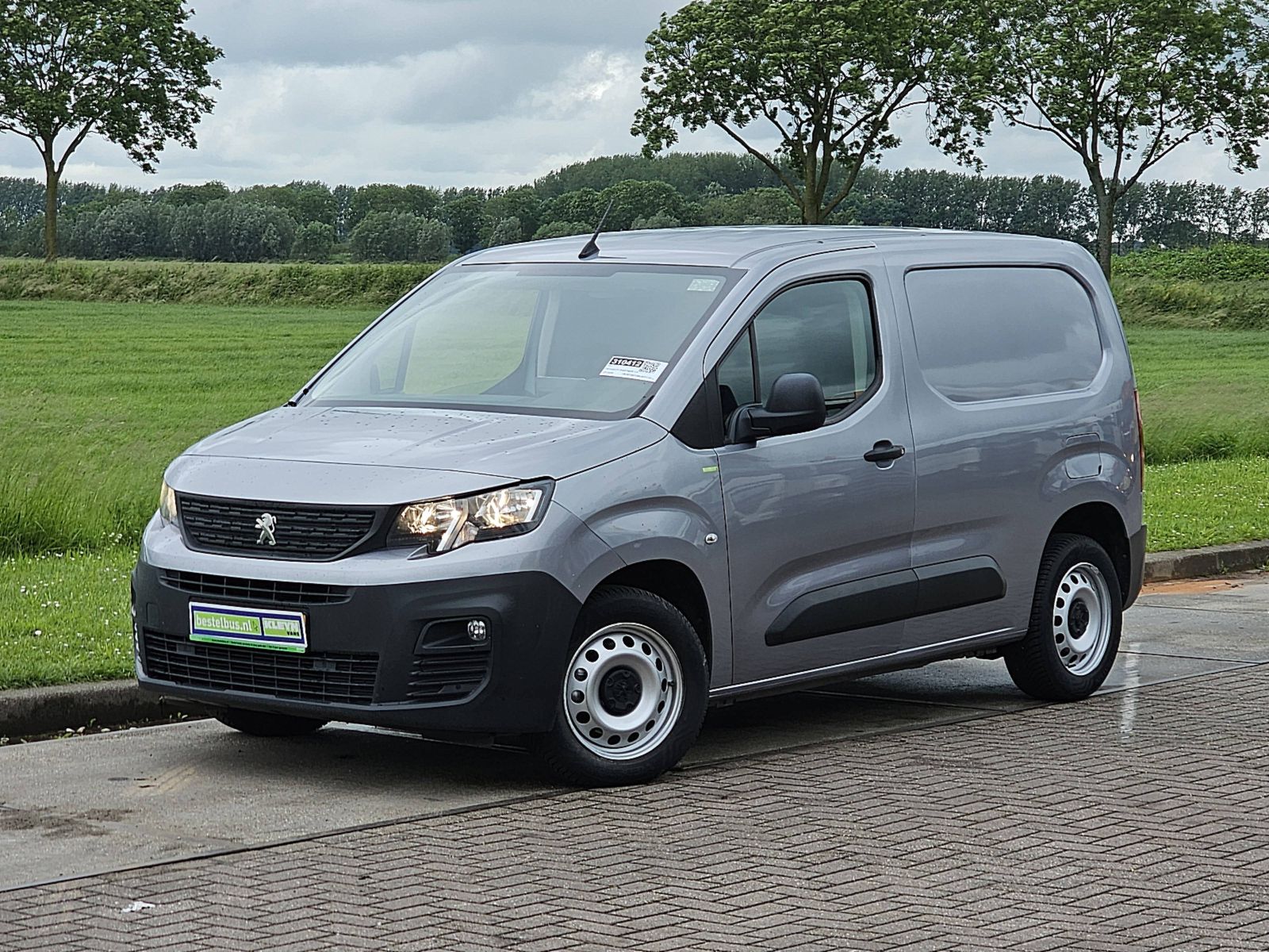 Peugeot Partner 1.6 BlueHDI Premium metallic, airco, navi, pdc, zijdeur