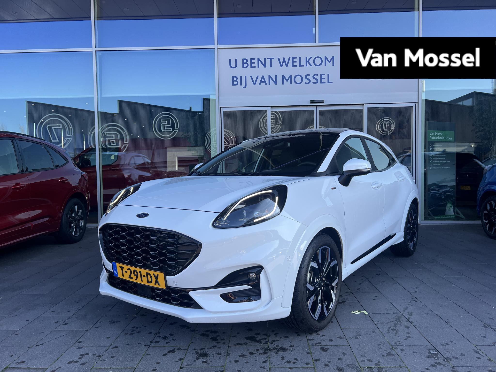 Ford Puma 1.0 EcoBoost Hybrid ST-Line X | Driver Assistance pack | BLIS | Winterpack | Panoramadak