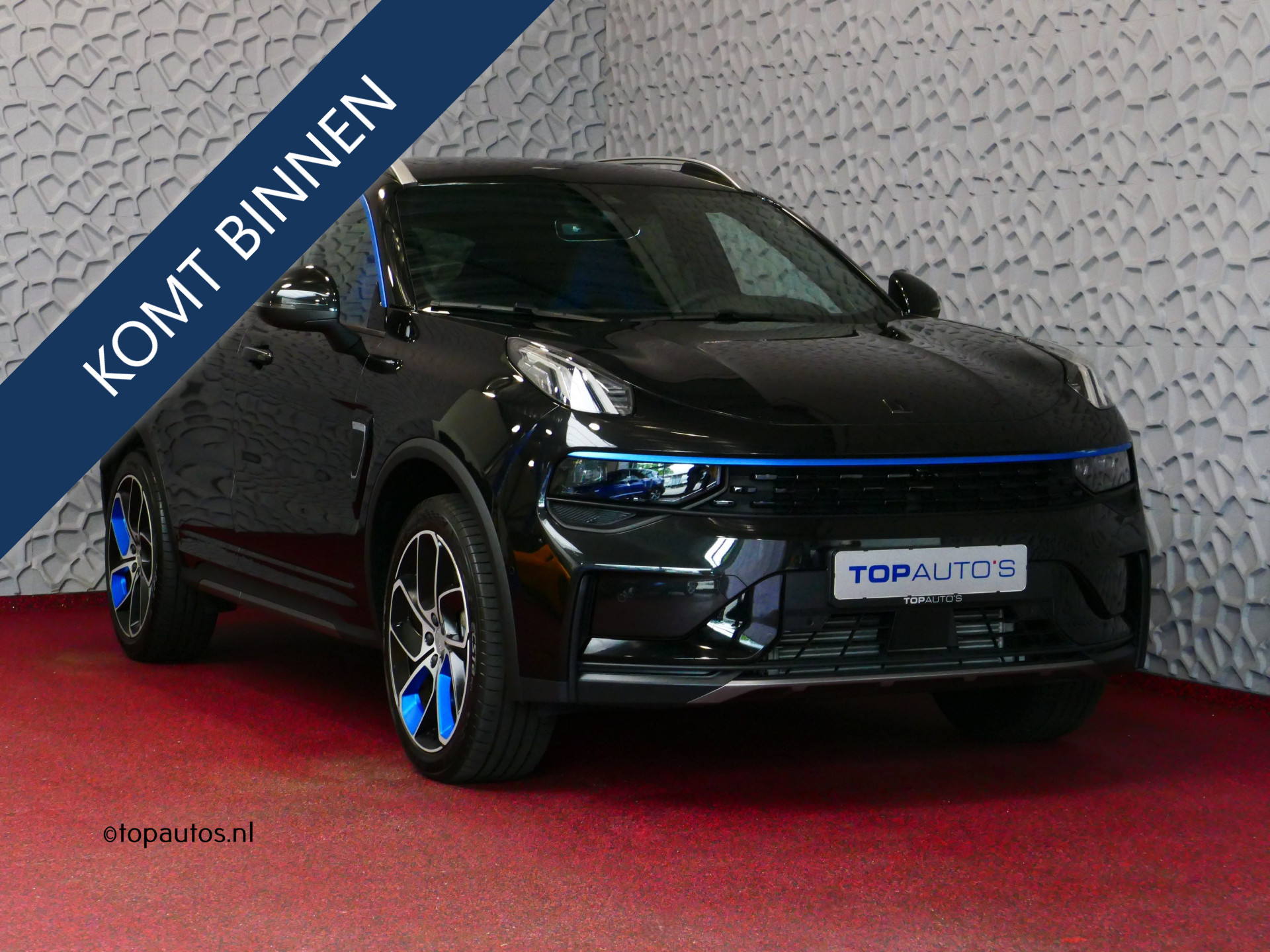 Lynk & Co 01 ✅ NIEUWE AUTO ✅ / MODEL 2024 STUUR/STOEL VERW. 1.5 261 PK ZWARTE HEMEL 360CAM 4 JAAR GARANTIE PHEV Plug-in Hybrid