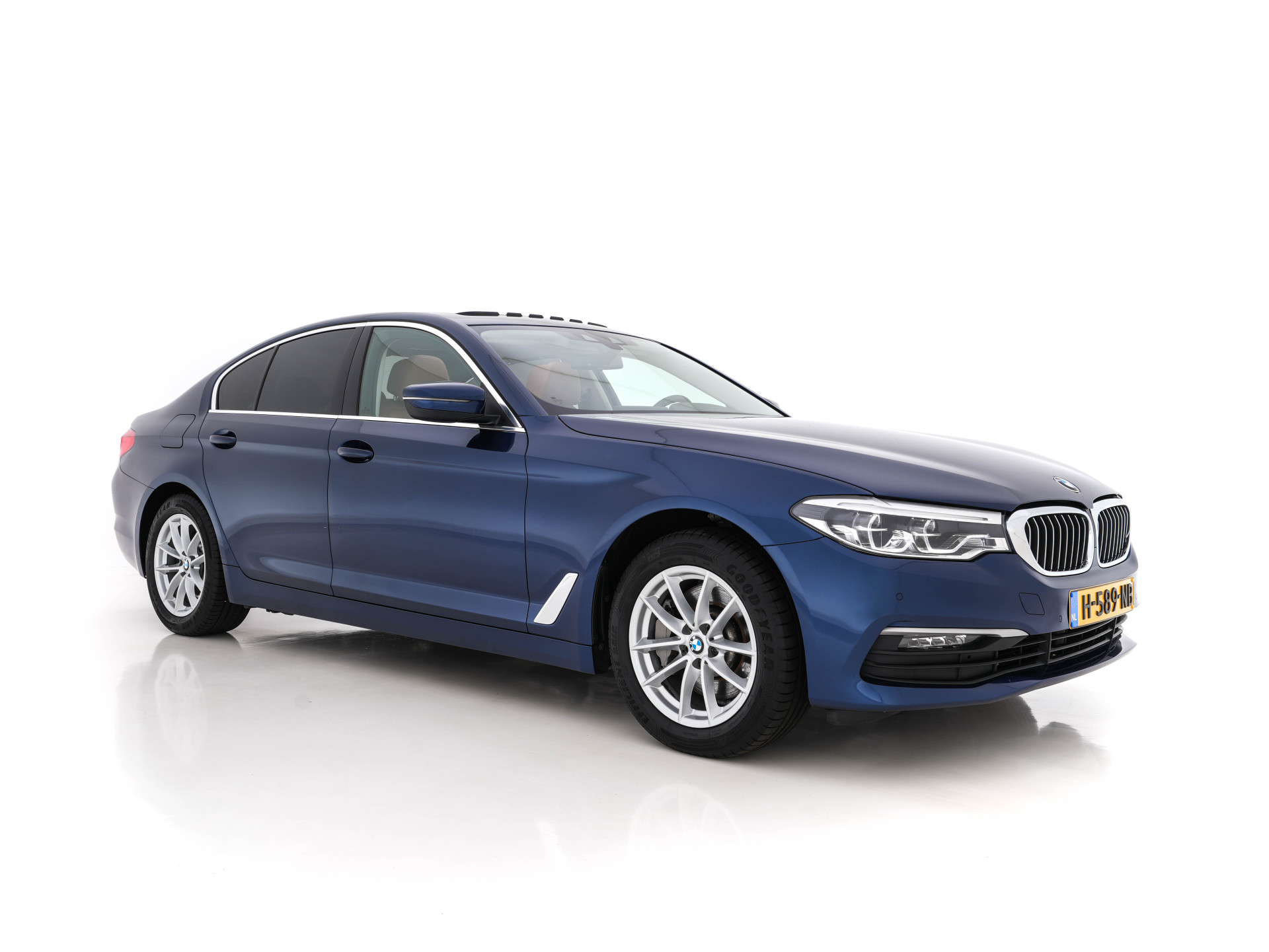 BMW 5 Serie 530e iPerformance eDrive Edition (INCL.BTW) *SUNROOF | VIRTUAL | FULL-LED | HIFI-SOUND | MEMORY-PACK | COMFORT-SEATS | DAB+ | NAVI-FULLMAP | ECC | PDC | CRUISE*