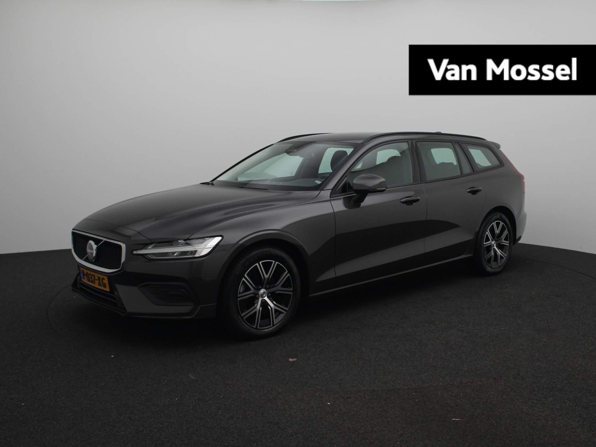 Volvo V60 2.0 B3 Essential 163PK | Navigatie | Achteruitrijcamera | Parkeersensoren | Carplay | Climate Control | Cruise Control | Lichtmetalen velgen 17"