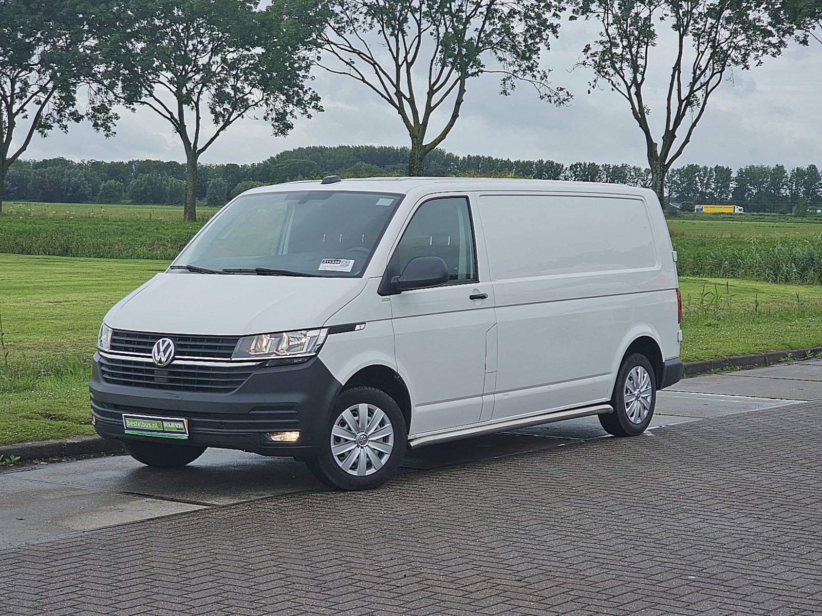 Volkswagen Transporter 2.0 TDI L2H1 Comfortline airco, pdc, trekhaak, 78 dkm.