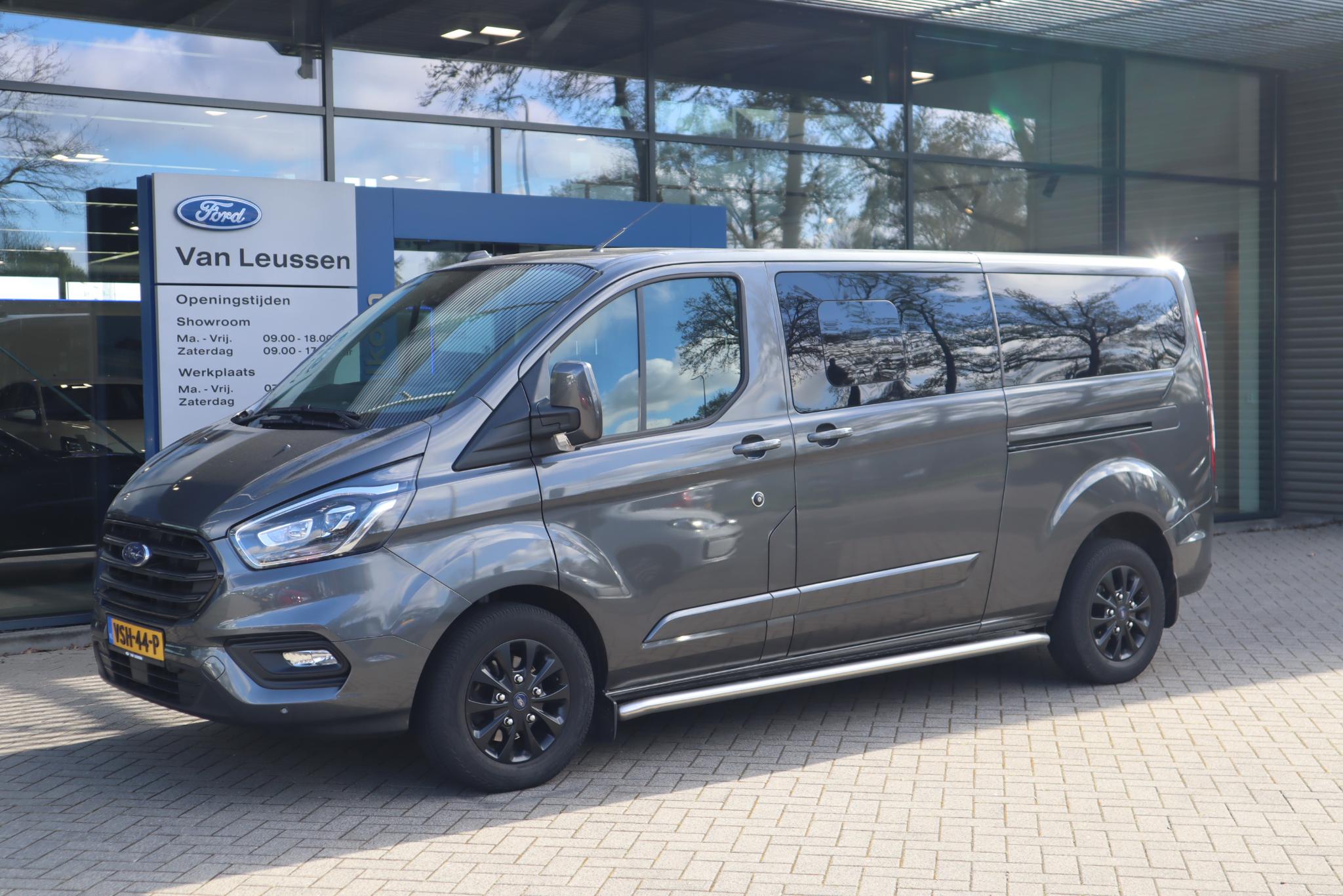 Ford Transit Custom 320 2.0 TDCI 170PK L2H1 LIMITED DUBBEL CABINE AUTOMAAT SIDEBARS BLISS BI-XENON CAMERA 2x SCHUIFDEUR STOELVERWARMING
