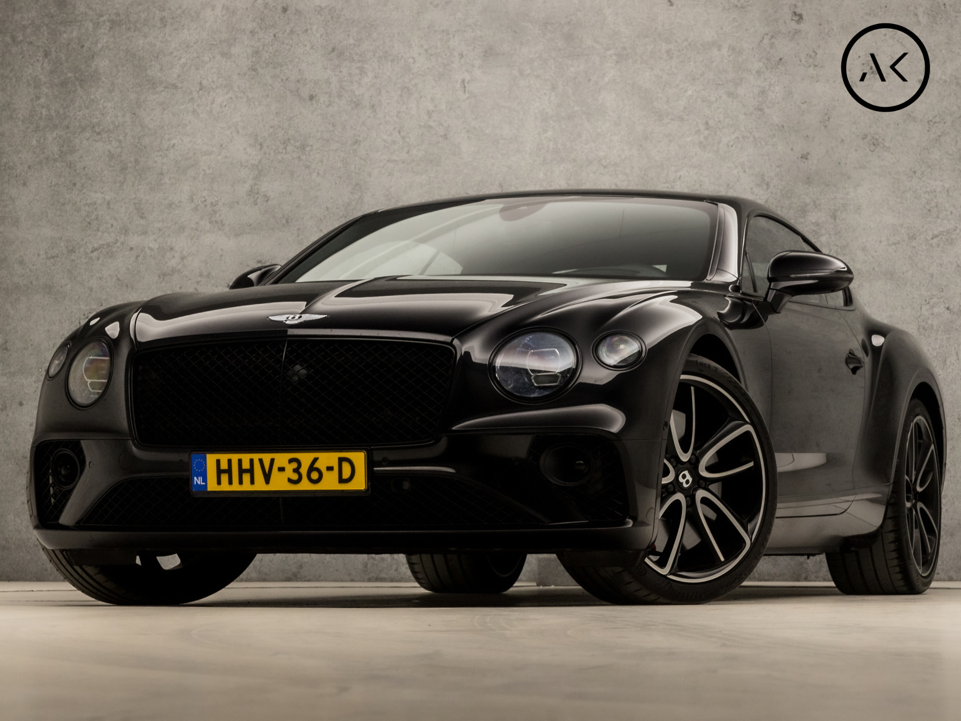 Bentley Continental GT 4.0 V8 Mulliner (DEALER ONDERHOUDEN, ROTATING DISPLAY, 22 INCH, SFEERVERLICHTING, BANG & OLUFSEN, DIAMOND STITCHING, STOELVERKOELING/VERWARMING, NIGHT VISION, MASSAGE, NIEUWSTAAT)