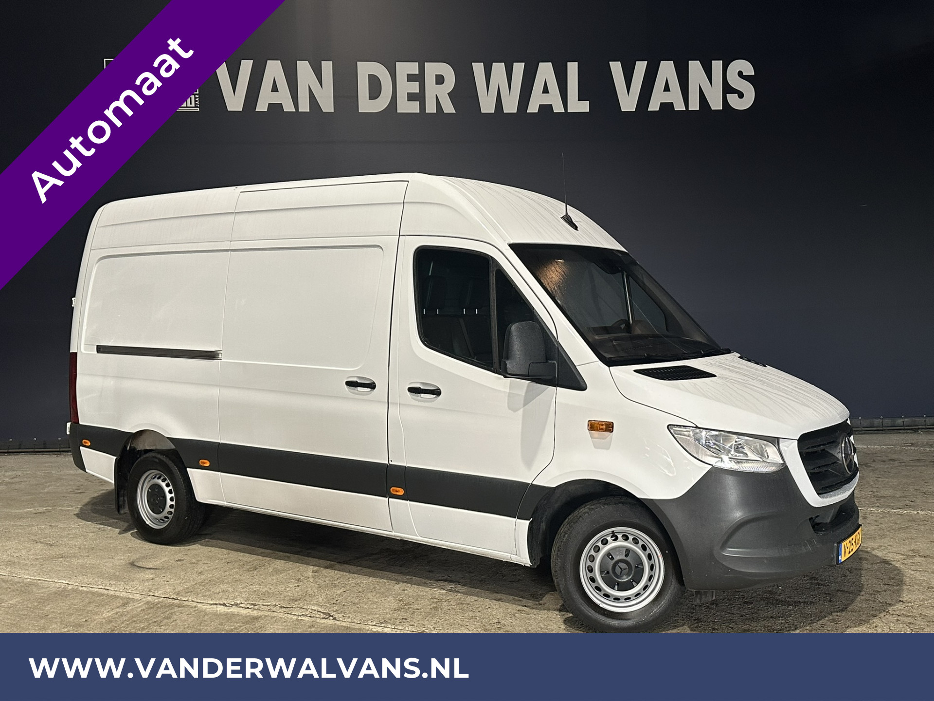 Mercedes-Benz Sprinter 319 CDI 3.0 Liter V6 Automaat L2H2 Euro6 Airco | Leder | Trekhaak | Apple Carplay | Android Auto MBUX, Bijrijdersbank