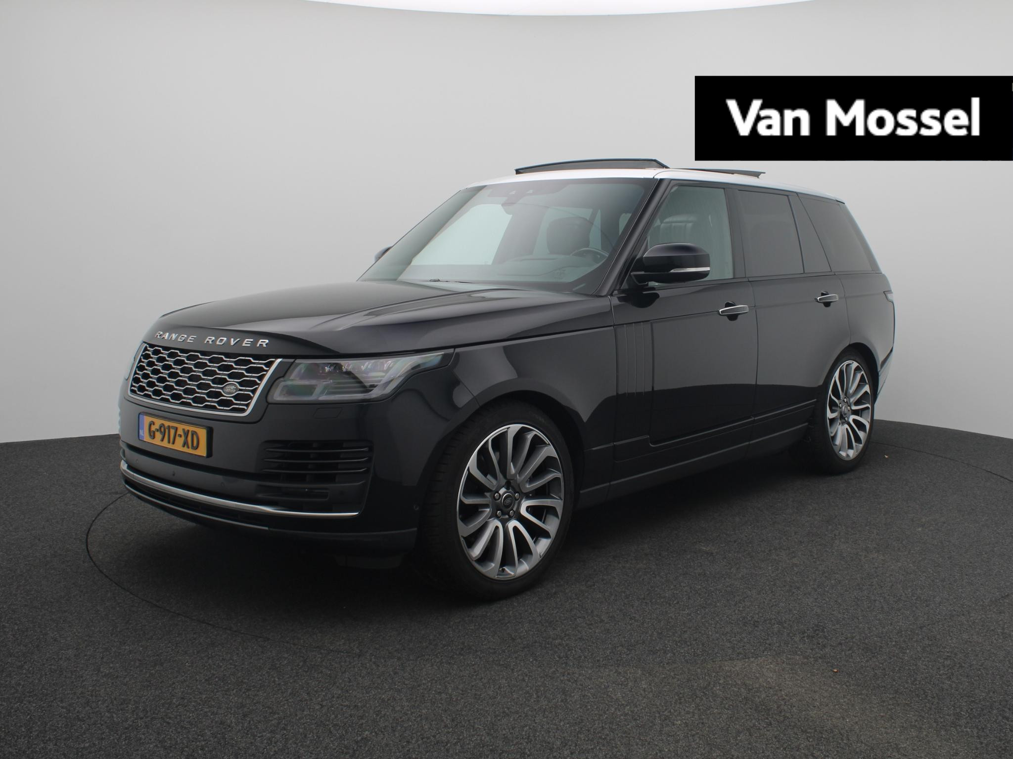 Land Rover Range Rover 4.4 SDV8 Autobiography | Massage | Eerste Eigenaar  | Adaptieve Cruise | 22 Inch | Elektrische Trekhaak | Head Up | Dealer Onderhouden |