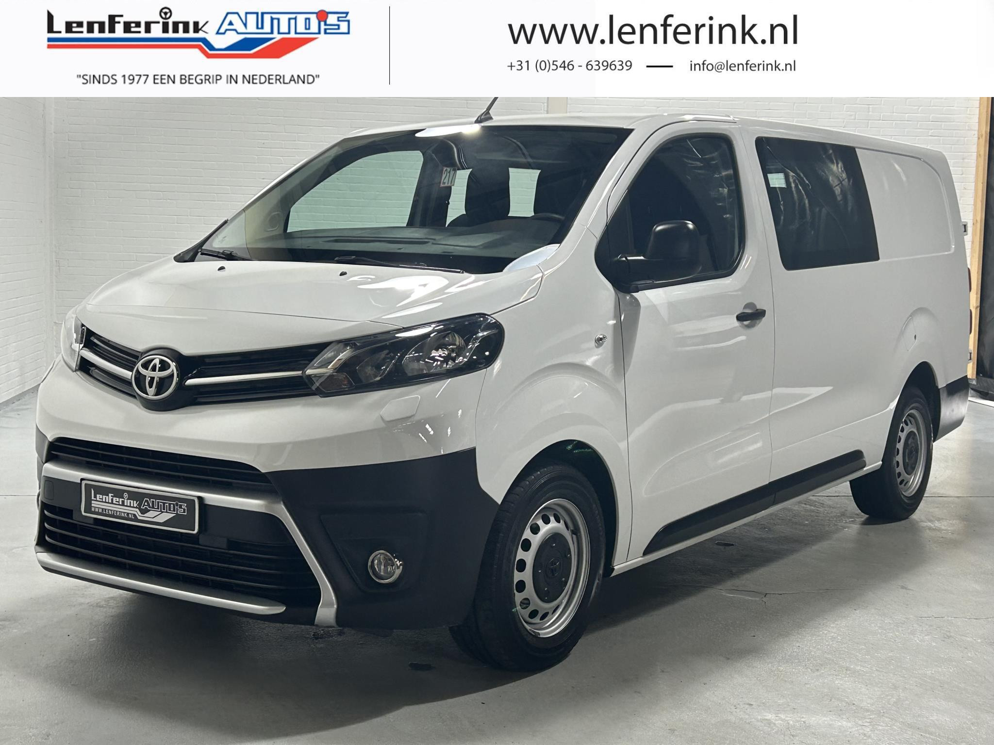 Toyota ProAce Worker 2.0 D-4D 145 pk Dubbel Cabine 6-Zits Airco Cruise Control, Dodehoek Assist, Apple Carplay, PDC achter