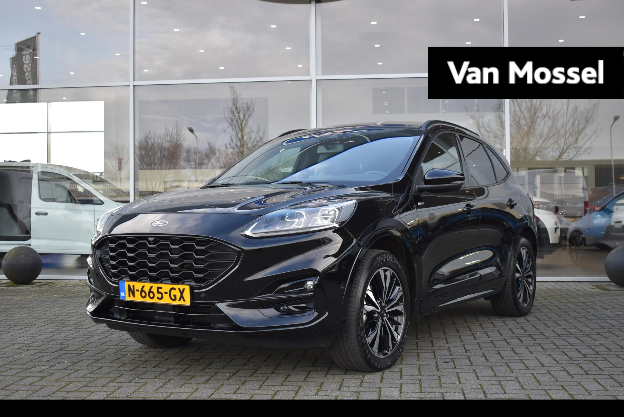 Ford Kuga 2.5 PHEV ST-Line X | Climate Control | Adaptieve Cruise Control | Winterpakket | Elektrisch Bedienbare Kofferklep | Elektrisch wegklapbare Trekhaak | Achteruitrijcamera | Bang & Olufsen | Apple Carplay/Android Auto |