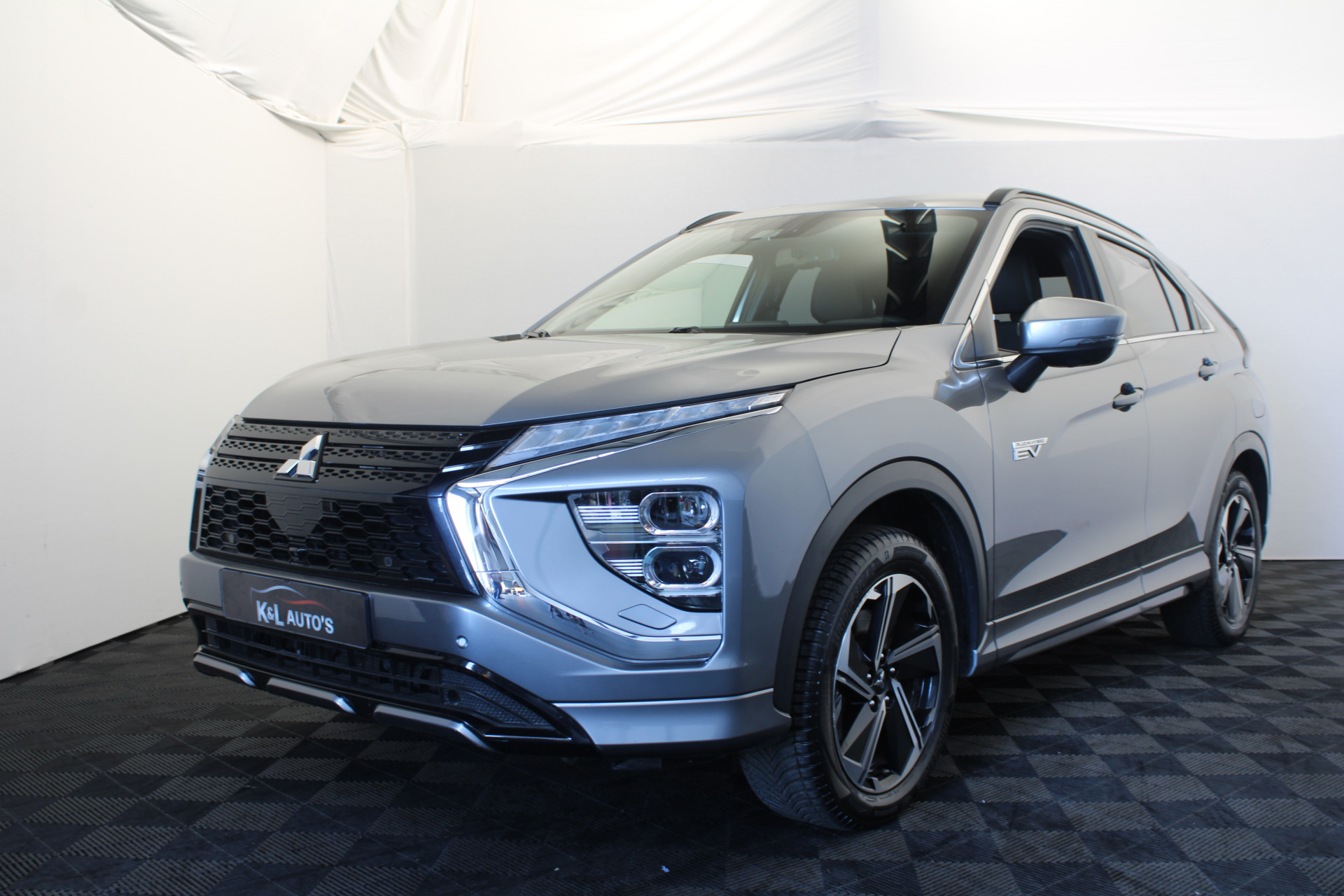 Mitsubishi Eclipse Cross 2.4 PHEV Intense+ |Navi|Camera|Alcantara|