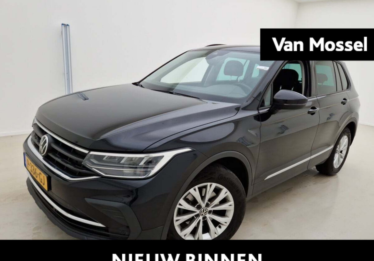 Volkswagen Tiguan 1.5 TSI Life | Automaat | Trekhaak Elektronisch | Automatische Airco | Adaptieve Cruise Control | Stoel + Stuur Verwarming