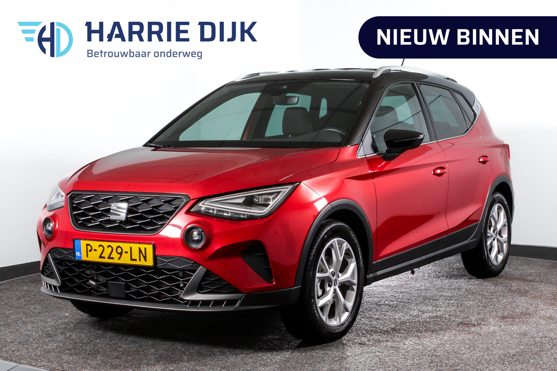 SEAT Arona 1.0 TSI FR 110 PK - DSG Automaat | Cruise | Stoelverwarming | PDC | NAV + App.Connect (Draadloos) | Auto.Airco | LM 17" |