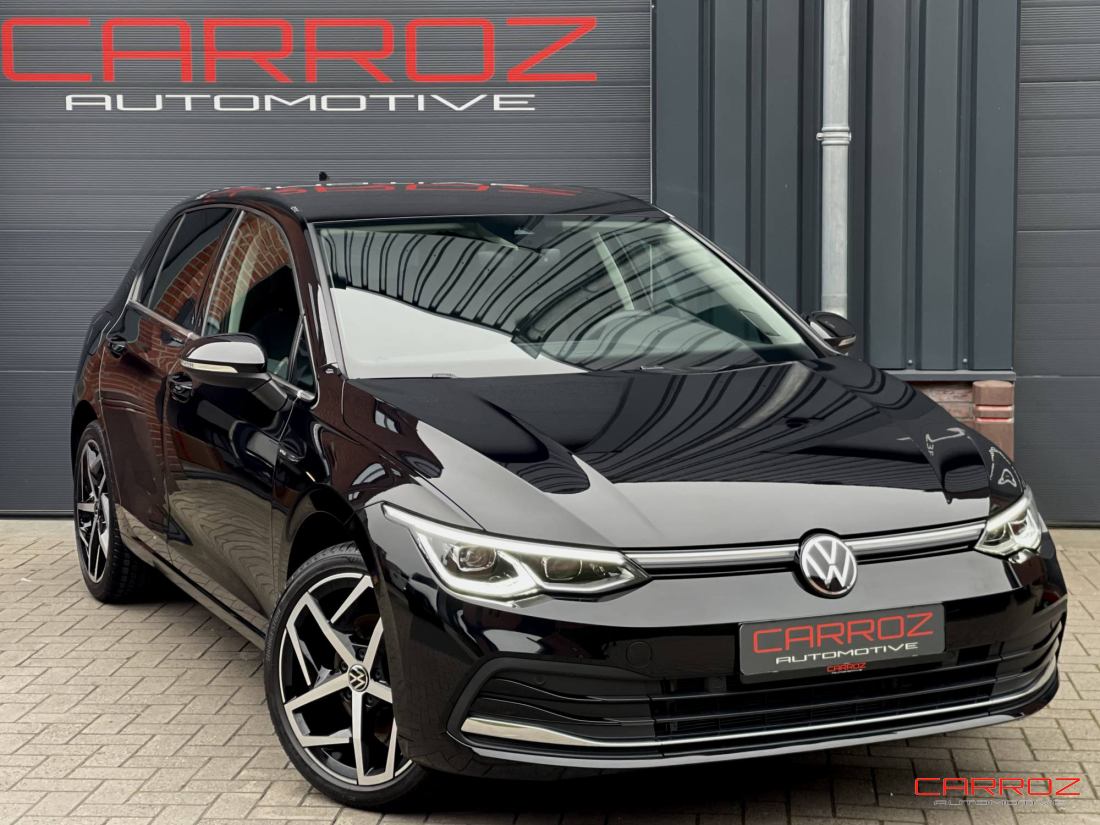 Volkswagen Golf 1.5 eTSI DSG Style - IQ LED Camera ACC Lane Ambiance