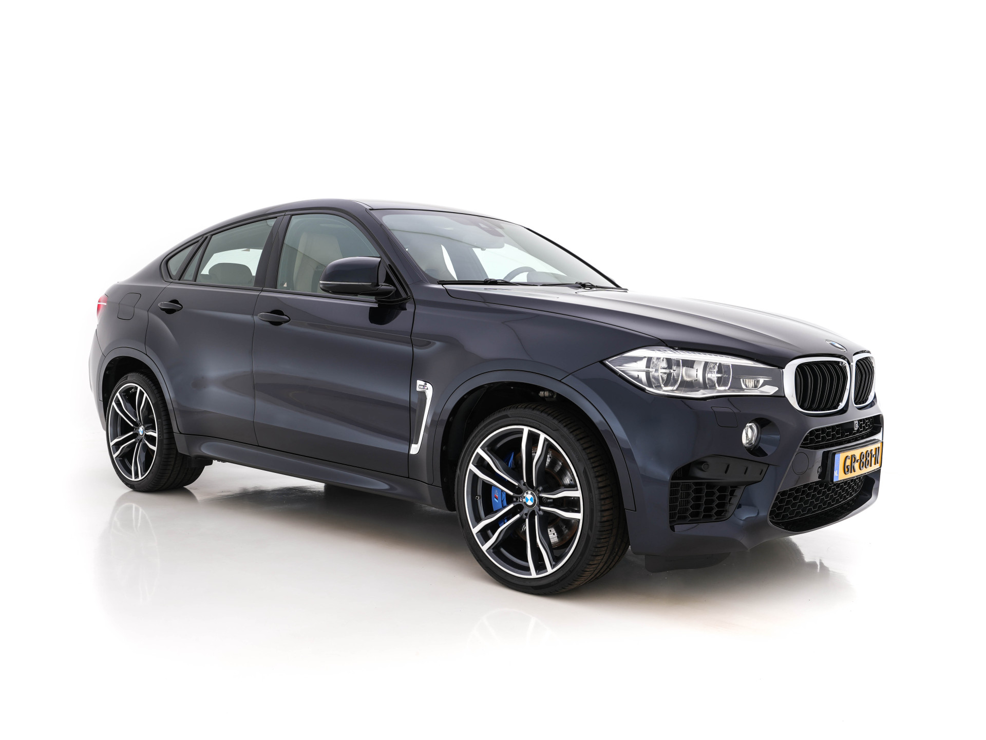 BMW X6 M Sport-Pack Aut. *MERINO-VOLLEDER | HEAD-UP | SOFT-CLOSE | NIGHT-VISION |  SURROUND-VIEW | MEMORY-PACK | HARMAN/KARDON-SURROUND | BLIND-SPOT | DAB+ | FULL-LED | NAVI-FULLMAP | SPORT-SEATS | 21''ALU*