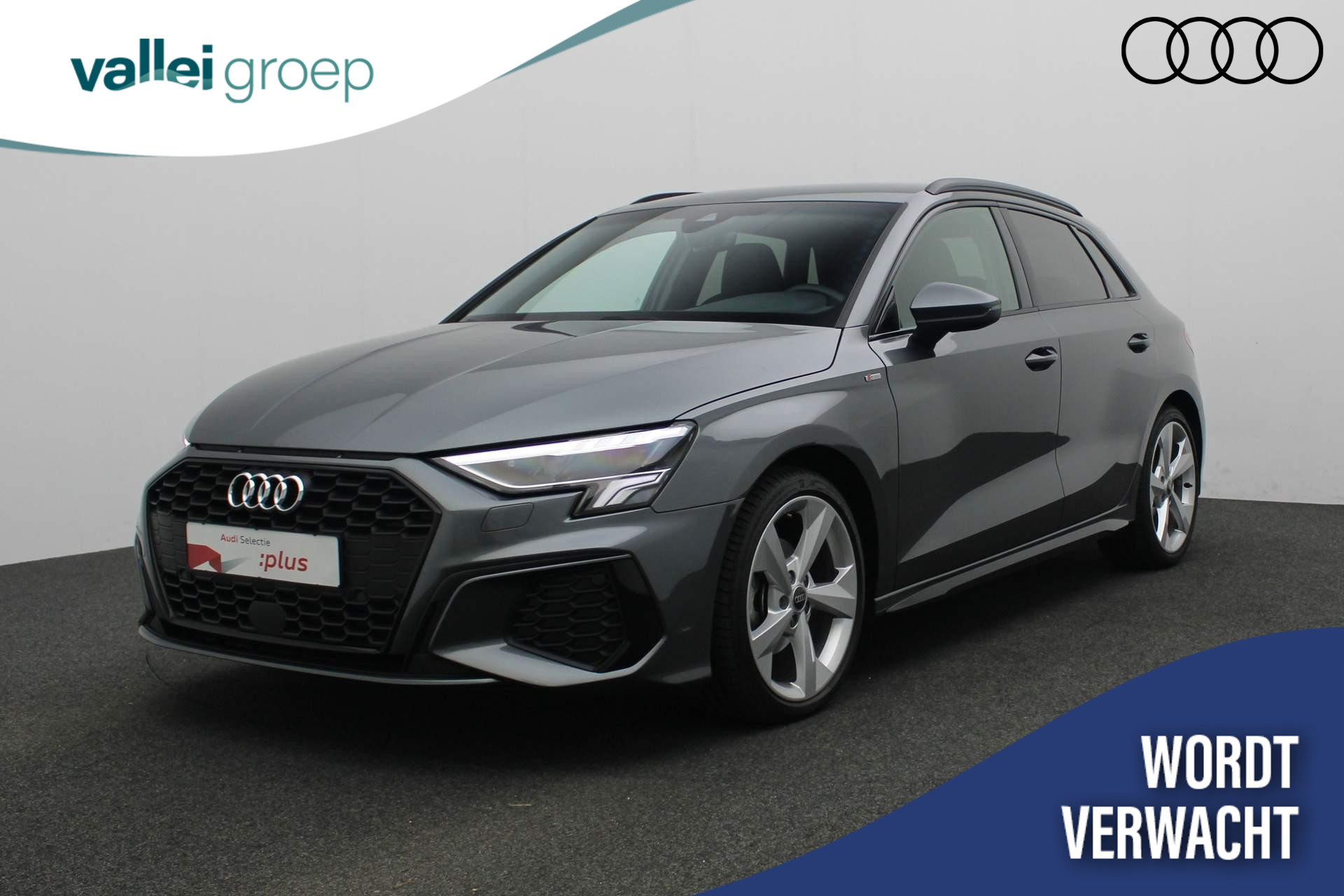 Audi A3 Sportback 35 TFSI 150PK S-tronic Advanced edition / S-Line ext. | Navi | Stoelverwarming | Sportonderstel | Parkeersensoren achter