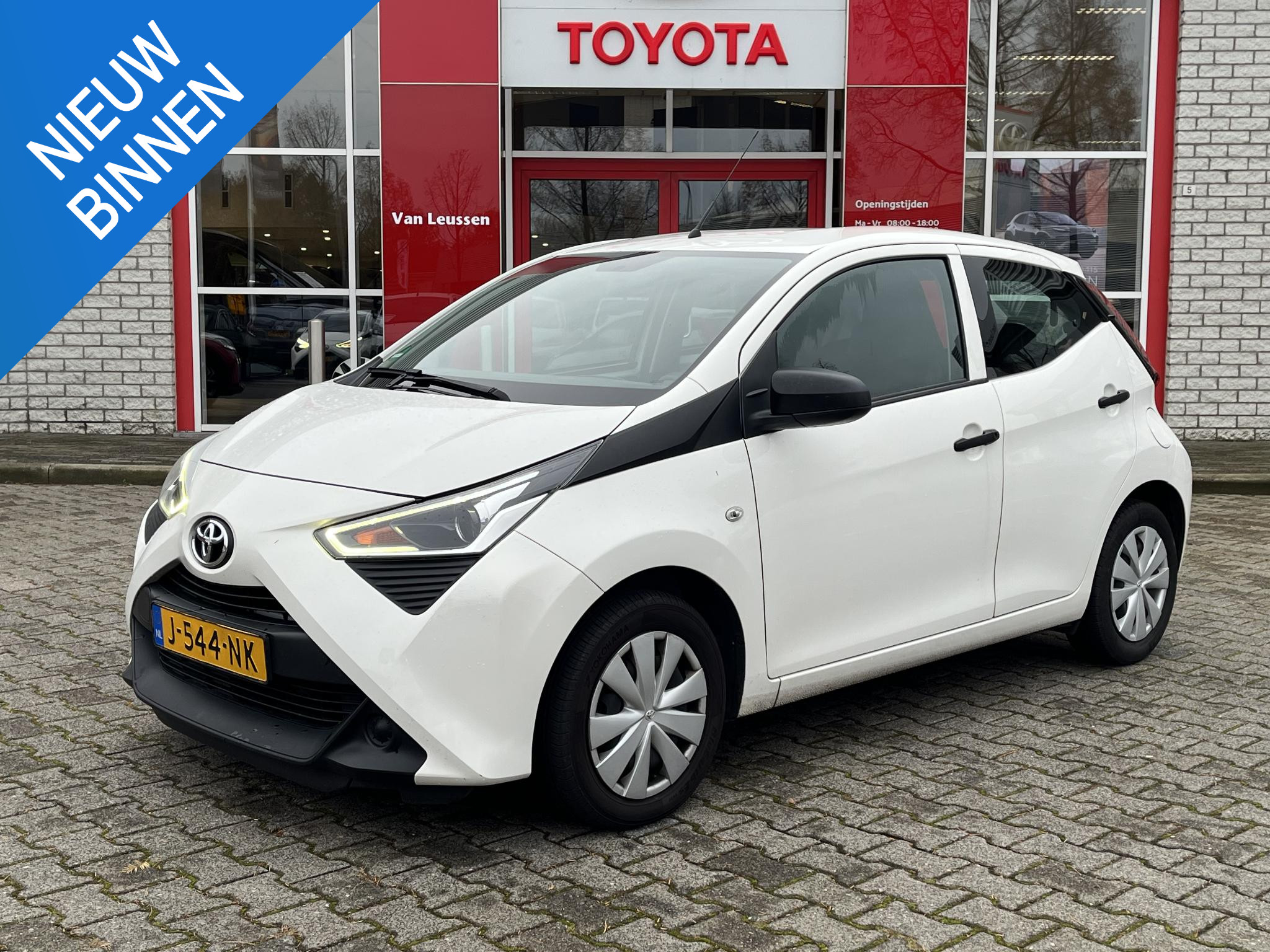 Toyota Aygo 1.0 VVT-i x-fun