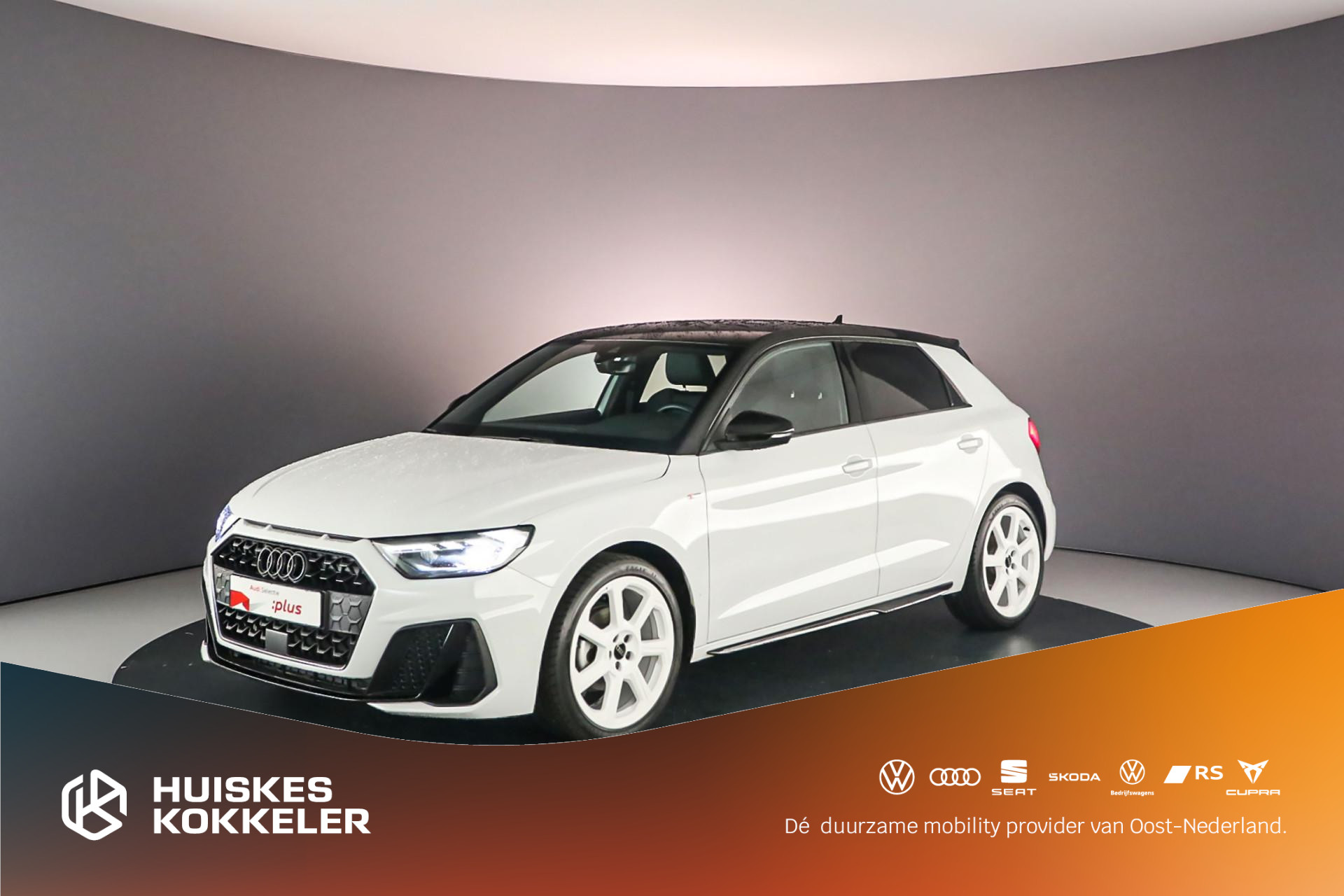 Audi A1 Sportback S Edition 30 TFSI 110pk | Sonos | Leder | S Line | Adapt. Cruise | LED | 18 inch | Optiek Zwart | Grootlichtassist | Navi | CarPlay | Stoelverwarming | Lendensteunen | Virtual Cockpit |