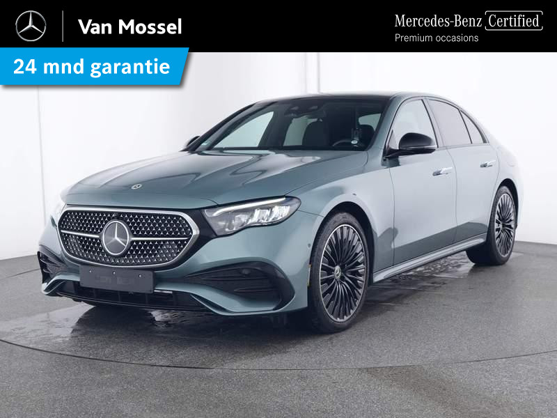 Mercedes-Benz E-Klasse 300 e AMG Line / Stoelverwarming / Achteruitrijcamera / Panaroma-schuifdak /