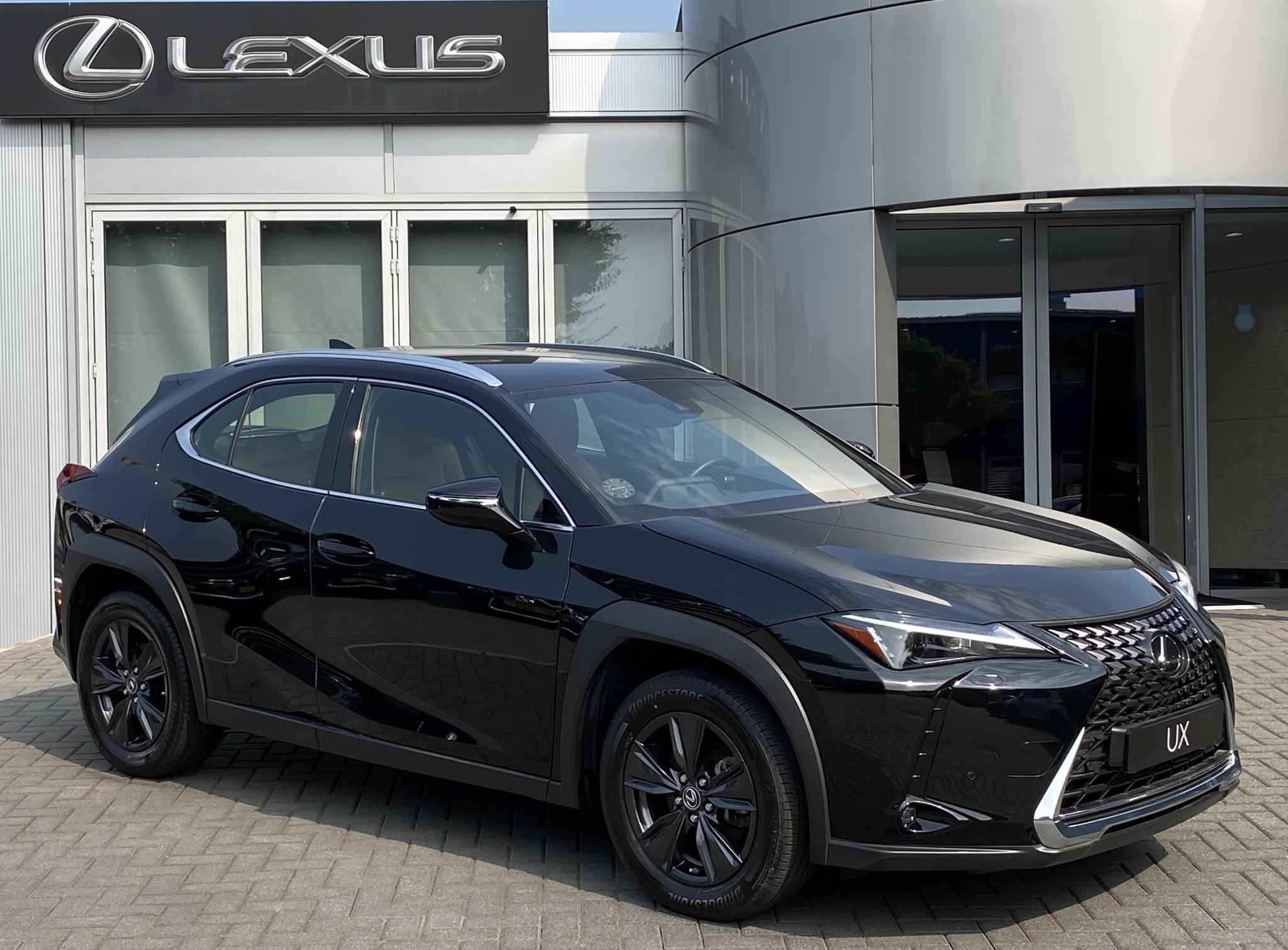 Lexus UX 250h Urban Line FACELIFT STOELVERW STUURVERW PARK-SENSOREN APPLE CARPLAY ADAP-CRUISE