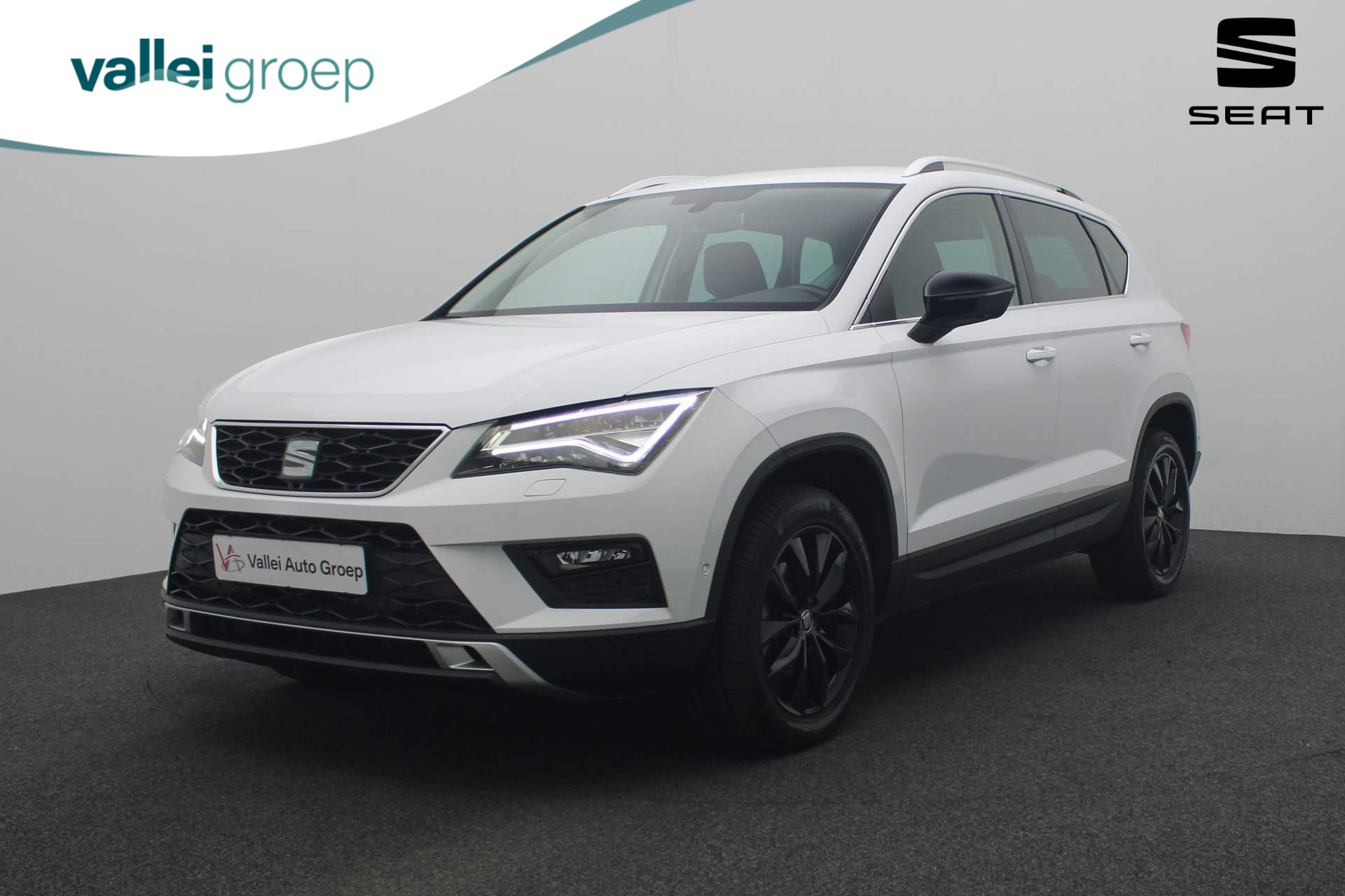 SEAT Ateca 1.5 TSI 150PK DSG Style Business Intense | Trekhaak | Navi | Leer | 17 inch | LED | Clima