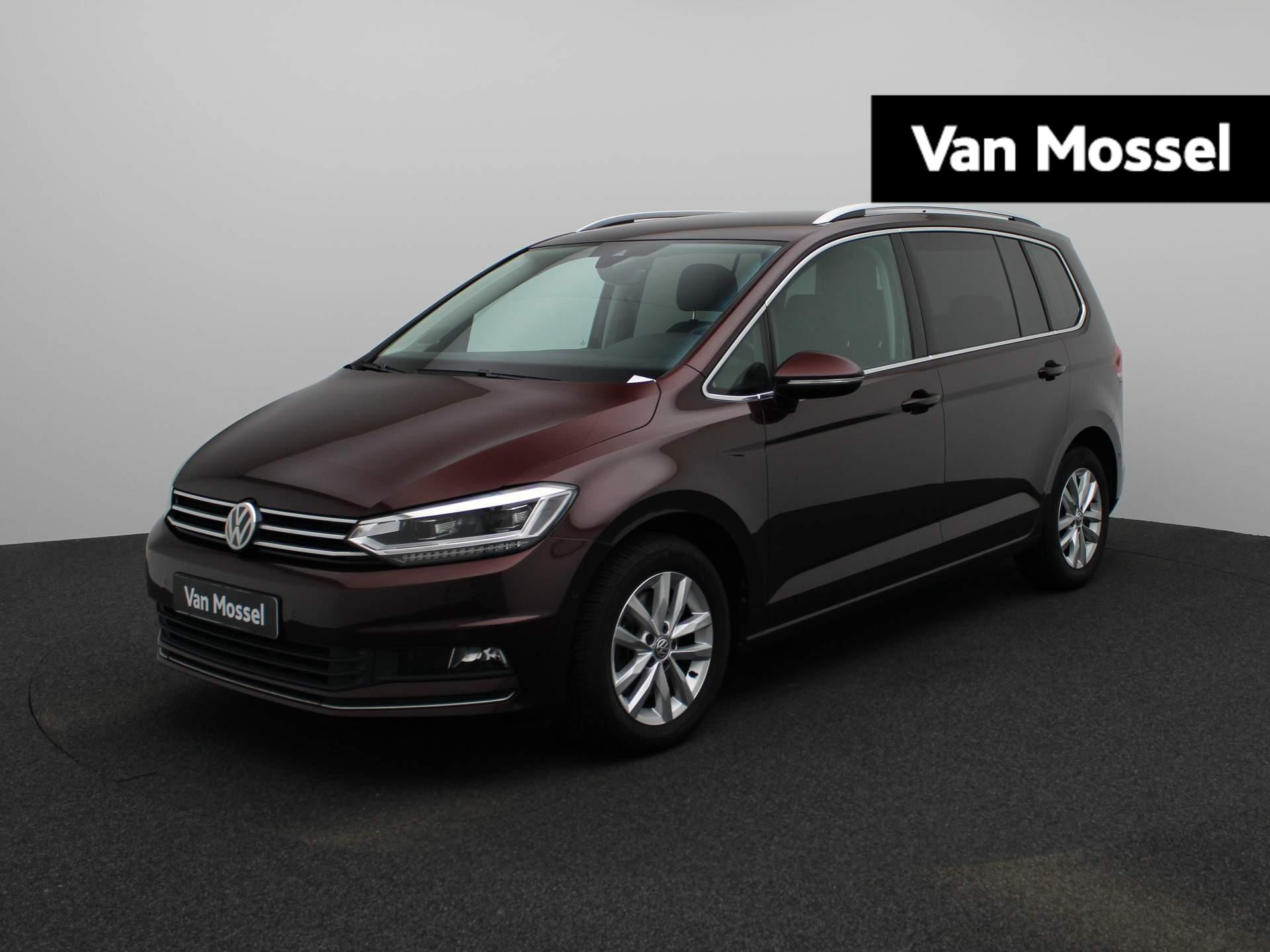 Volkswagen Touran 1.6 TDI SCR Highline | Lederen Bekleding | Stoelverwarming | Stuurwielverwarming | Start/Stop | Apple Carplay | Navigatie | Automatische Achterklep | Elektrisch Verstelbare Stoelen | Standkachel |