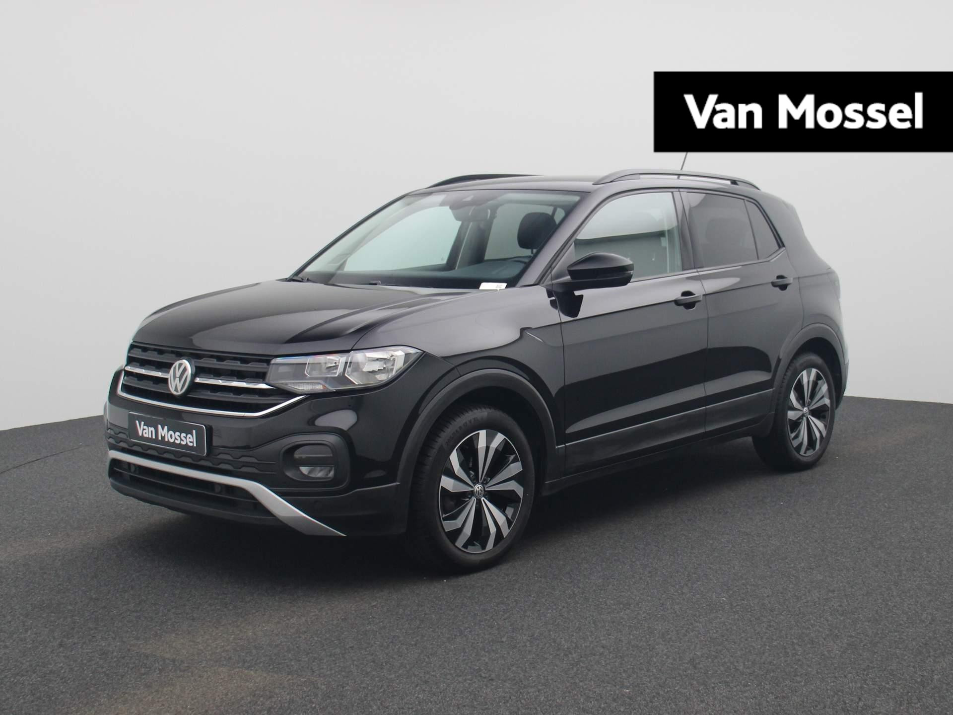 Volkswagen T-Cross 1.0 TSI Life | Navigatie | Climate control | Parkeer sensoren | LMV | Camera | Stoel verwarming | Virtual cockpit