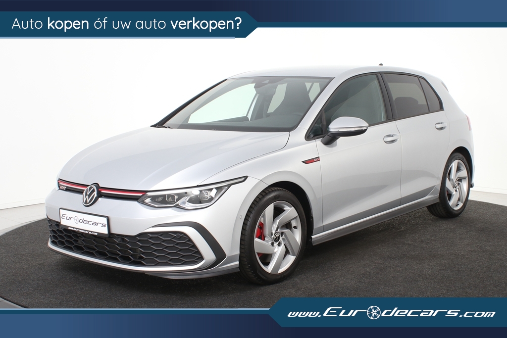Volkswagen Golf VIII 2.0 TSI GTI *Navigatie*Keyless*Stoelverwarming*Park assist*