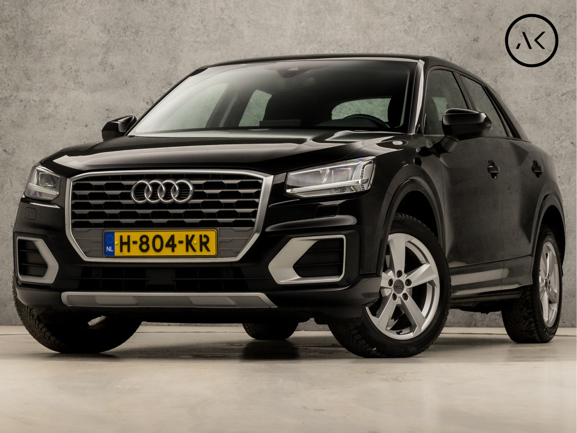 Audi Q2 30 TFSI Sport (VIRTUAL COCKPIT, APPLE CARPLAY, GROOT NAVI, KEYLESS, ADAPTIVE CRUISE, CLIMATE, SPORTSTOELEN, LED KOPLAMPEN, PARKEERSENSOREN, NIEUWSTAAT)