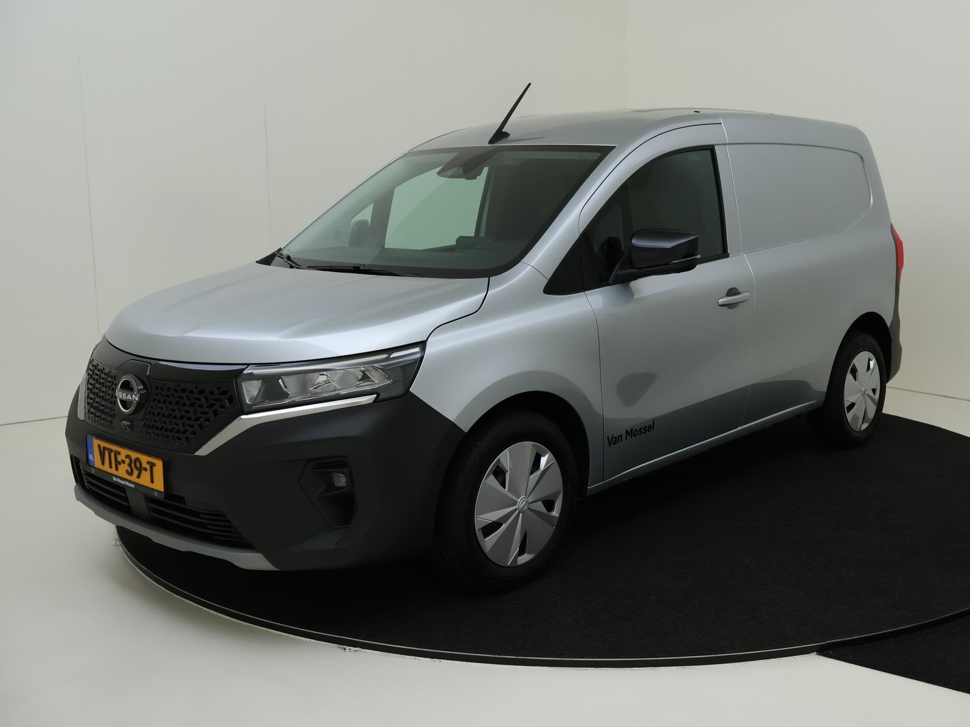 Nissan Townstar Tekna L1 120PK - 45 kWh | Navigatie | Cruise Control Adaptief | Camera | Airco | Apple Carplay/Android Auto | Parkeersensoren | Licht & Regen Sensor | LED Dagrijverlichting | Electrische Ramen | Centrale Deurvergrendeling |