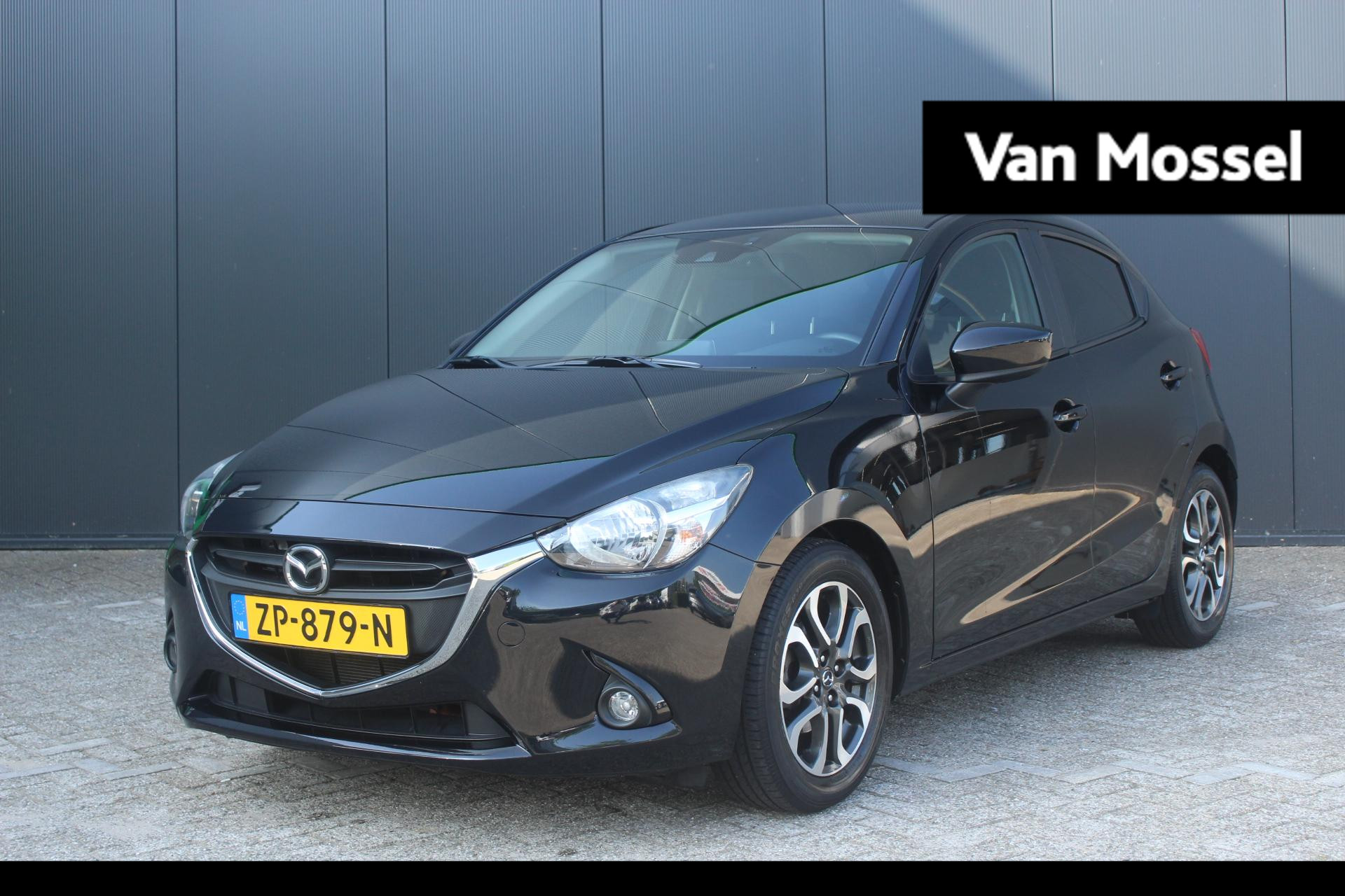 Mazda 2 1.5 90Pk Skyactiv-G GT-M | Navigatie | Climate Control | Trekhaak | Parkeersensoren Achter | Cruise Control & Snelheidsbegrenzer | Privacy Glass | Licht & Regensensor | Stoelverwarming |