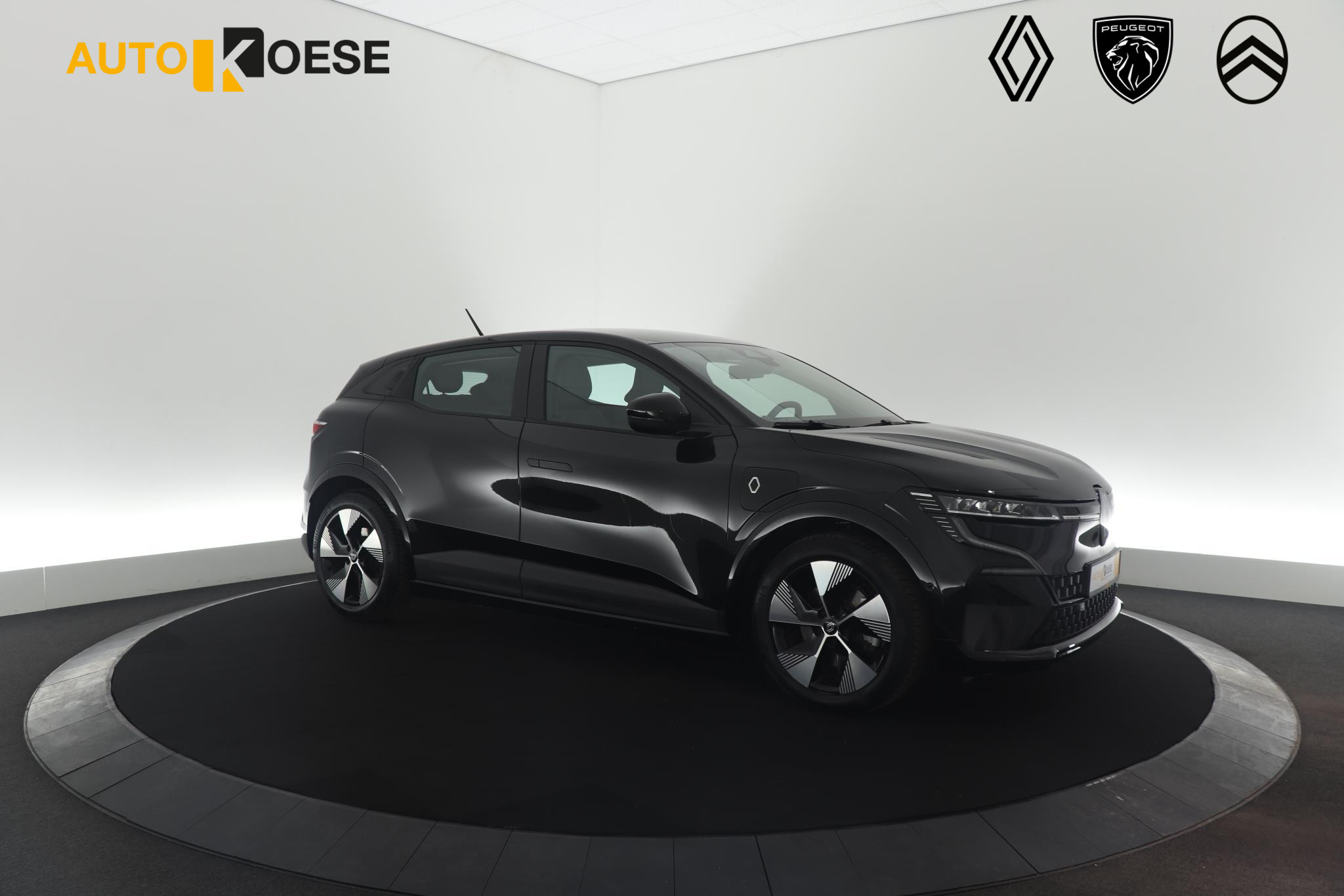 Renault Megane E-Tech EV40 Boost Charge Equilibre | Trekhaak | Pack Winter | Camera | Apple Carplay | Parkeersensoren