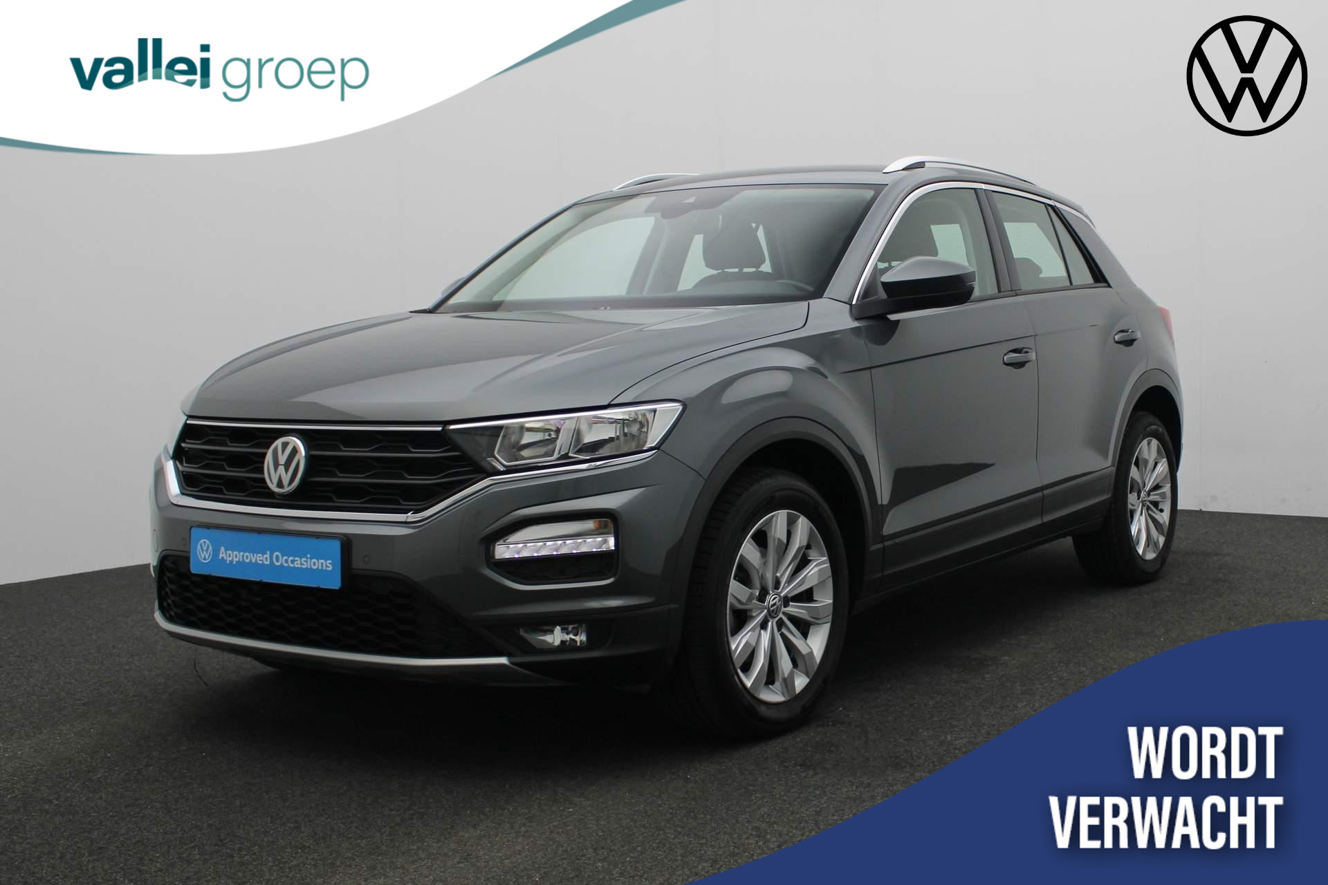 Volkswagen T-Roc 1.5 TSI 150PK DSG Style - Origineel NL | Navi | Leer | Parkeersensoren voor/achter | ACC | 17 inch | Apple Carplay / Android Auto